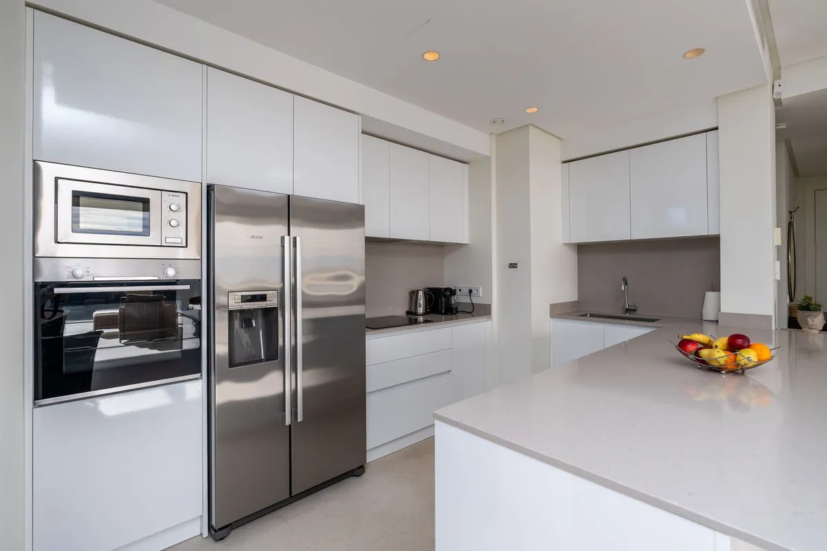 Benahavis, apartamento de 3 dormitorios en venta