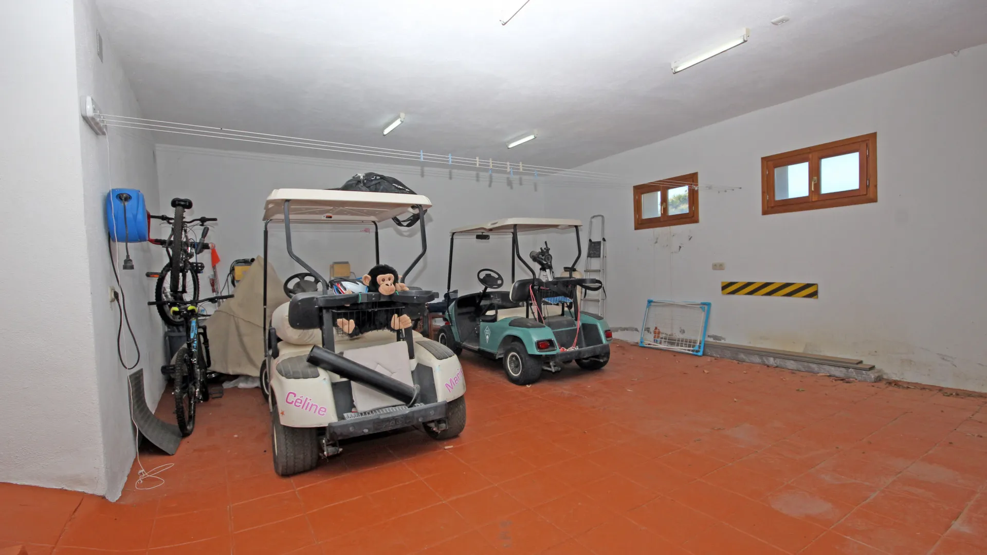 Villa a la venta en Monte Mayor de 5 dormitorios