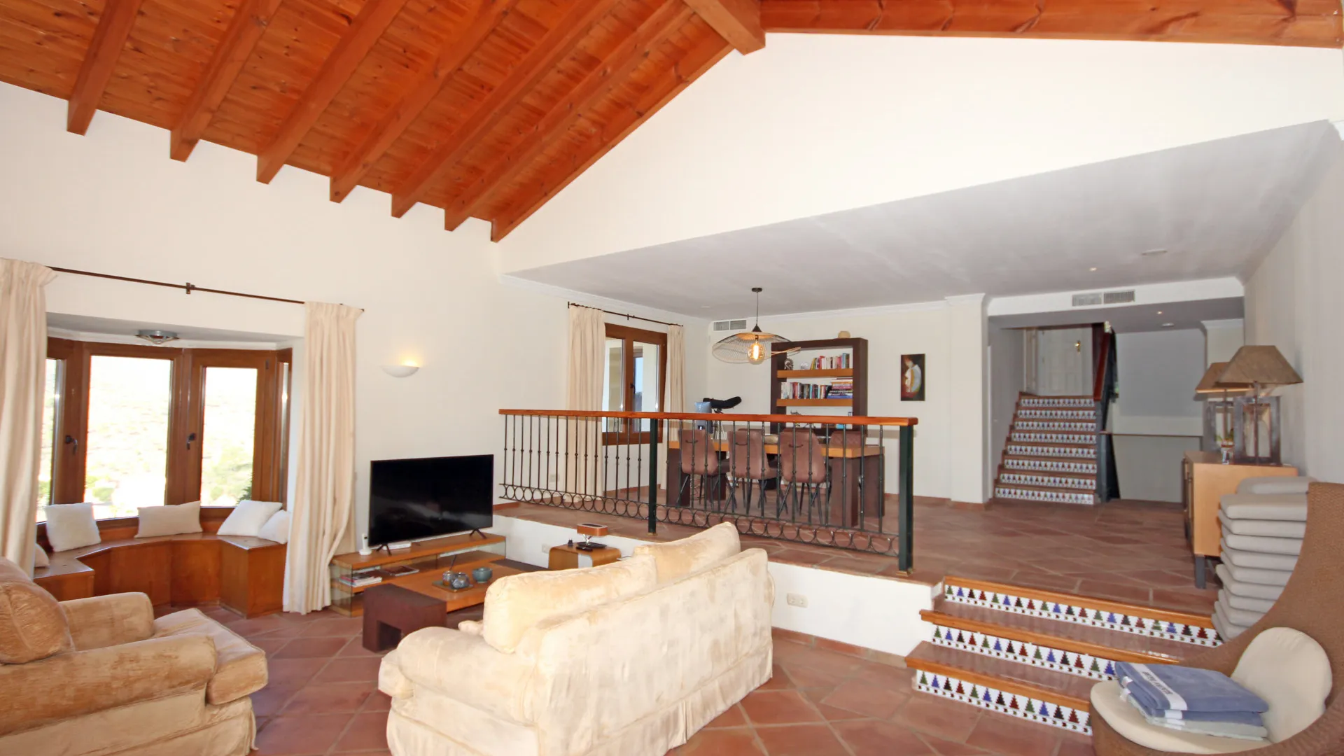 Villa a la venta en Monte Mayor de 5 dormitorios