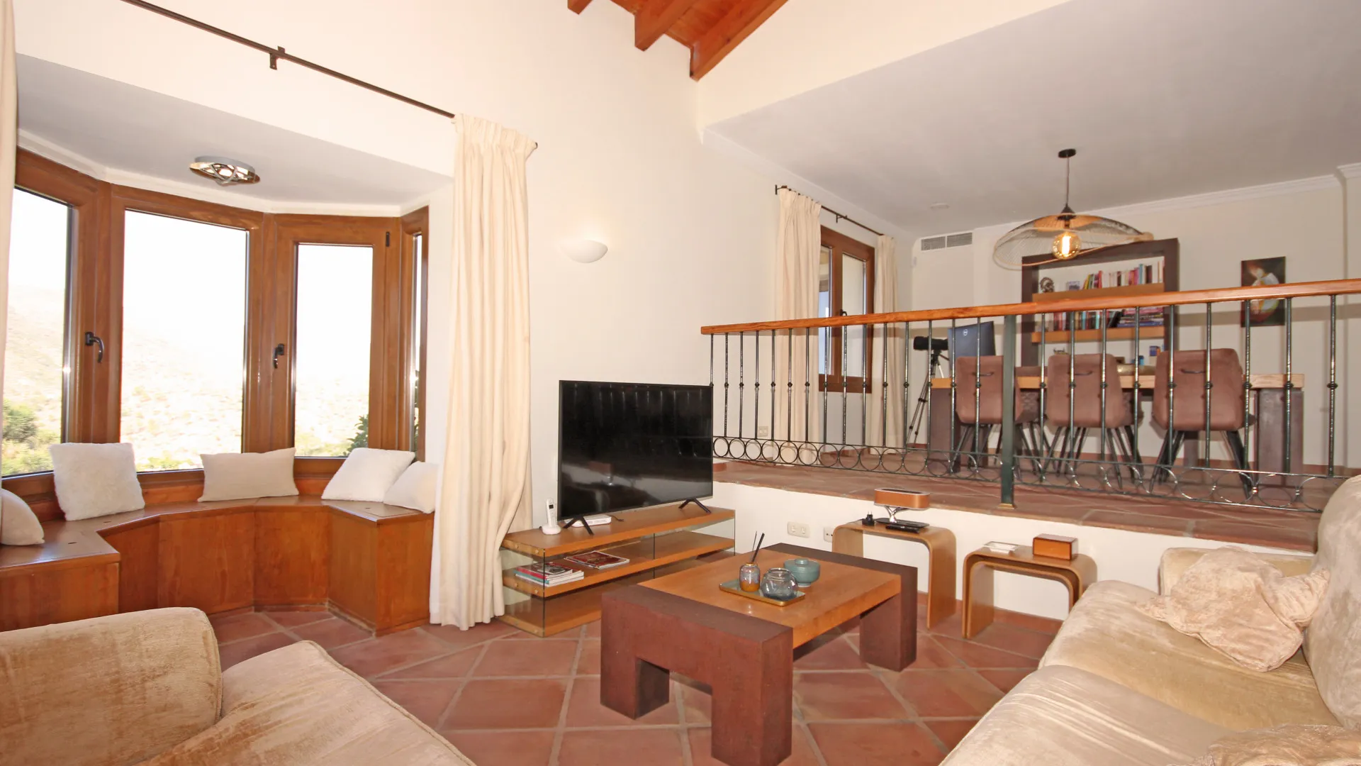 Villa a la venta en Monte Mayor de 5 dormitorios