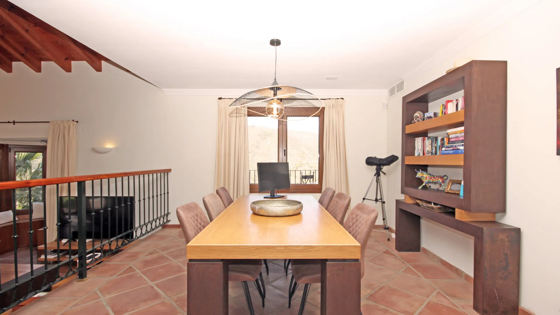 Villa a la venta en Monte Mayor de 5 dormitorios