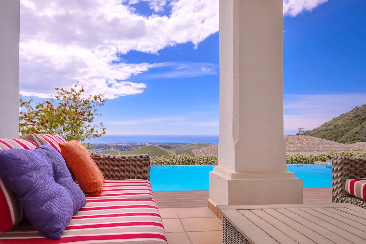 Se vende villa de 5 dormitorios en Benahavis