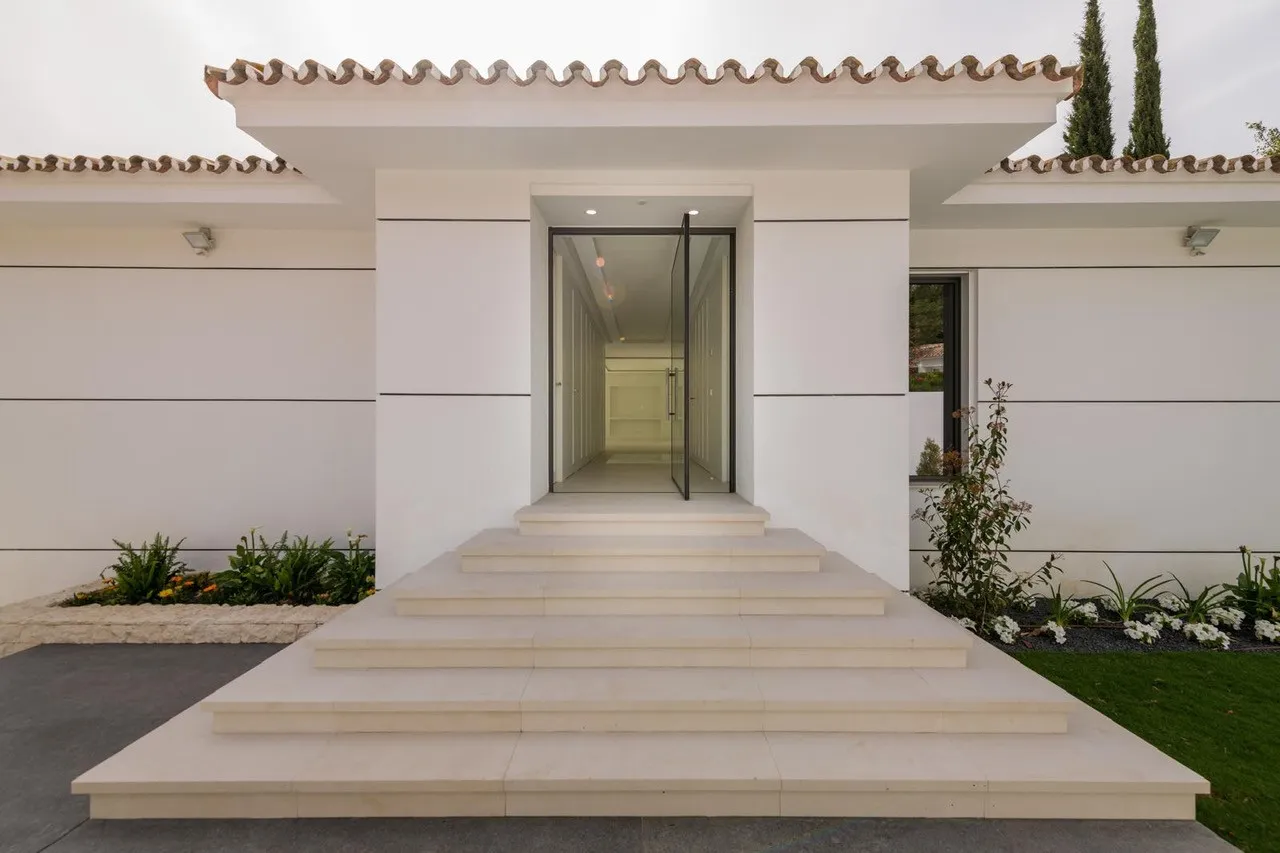 For sale Guadalmina Alta villa with 6 bedrooms