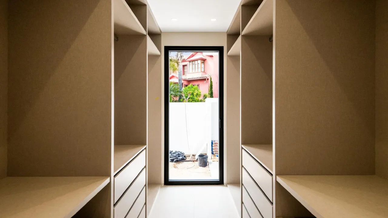 For sale Guadalmina Alta villa with 6 bedrooms