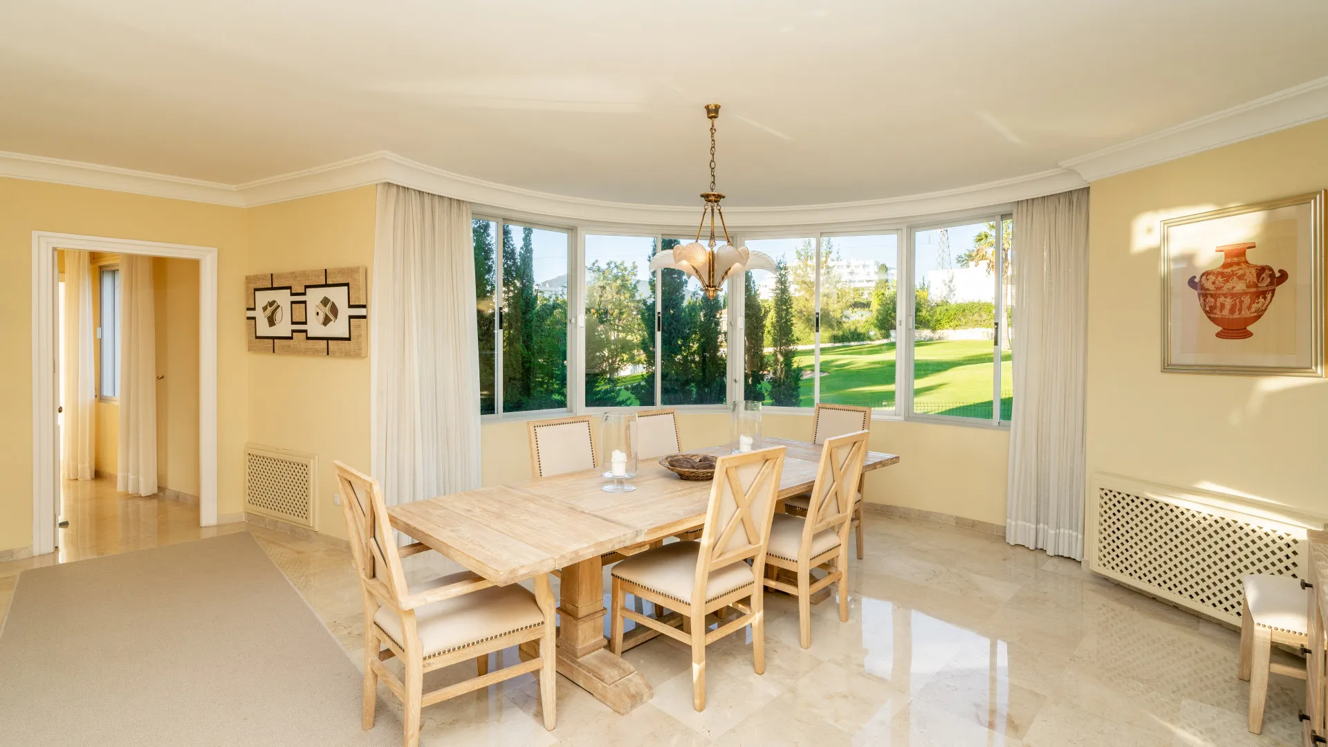 Buy Guadalmina Alta apartment