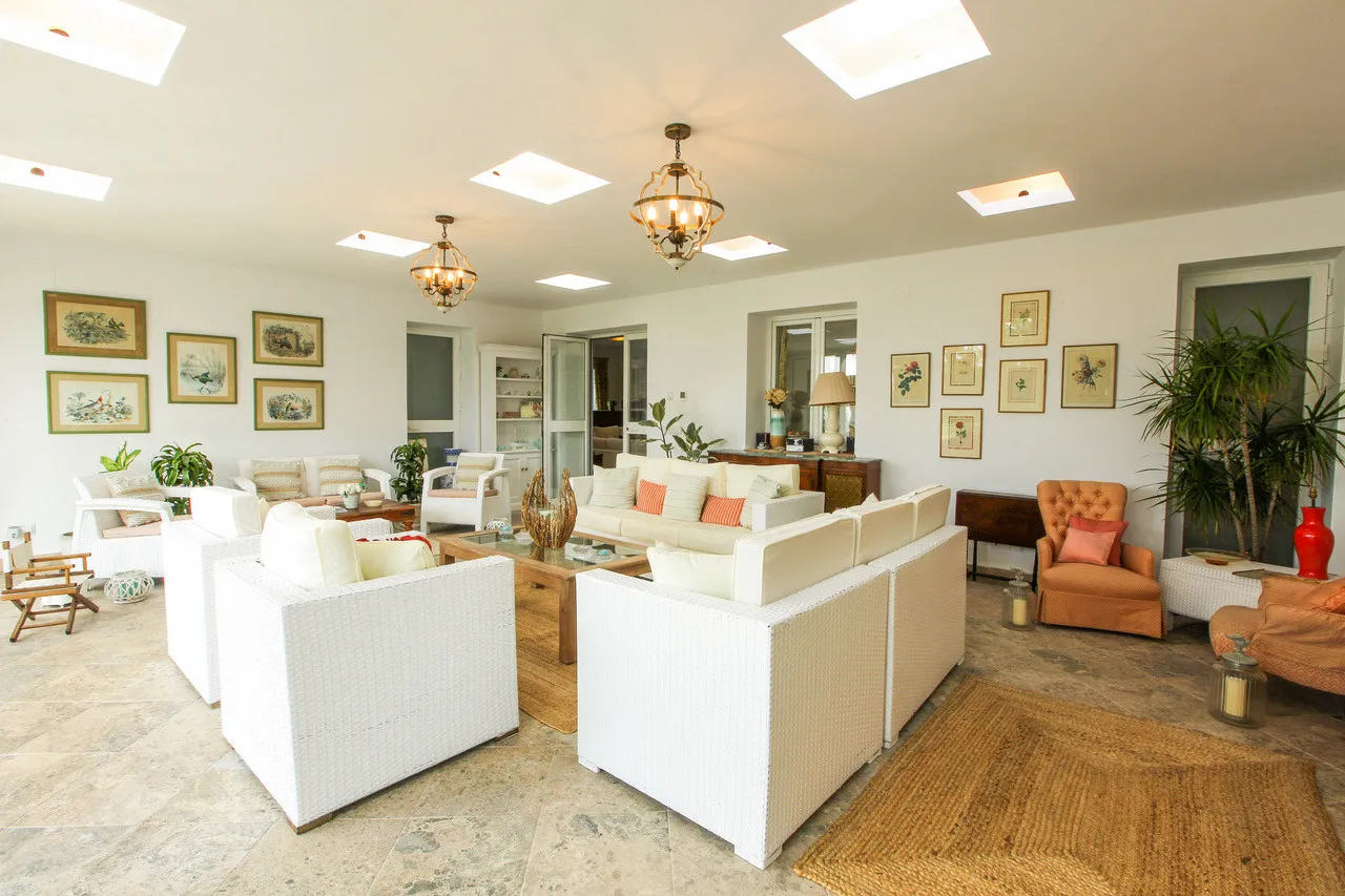 Buy Sotogrande Costa villa with 7 bedrooms