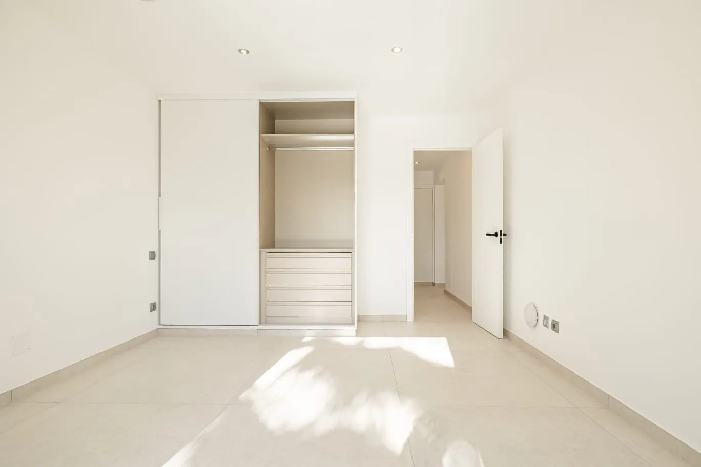 Estepona, villa a la venta