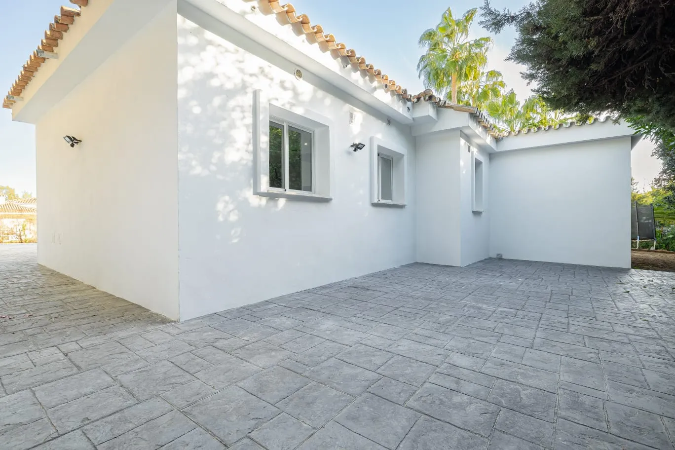 Estepona, villa a la venta