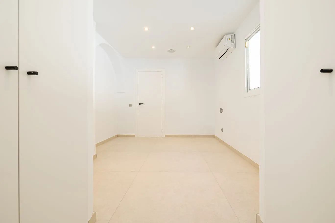 Estepona, villa a la venta