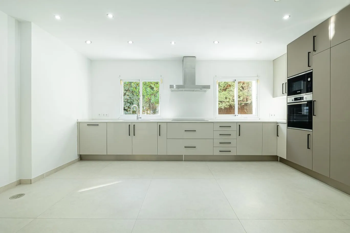 Estepona, villa a la venta