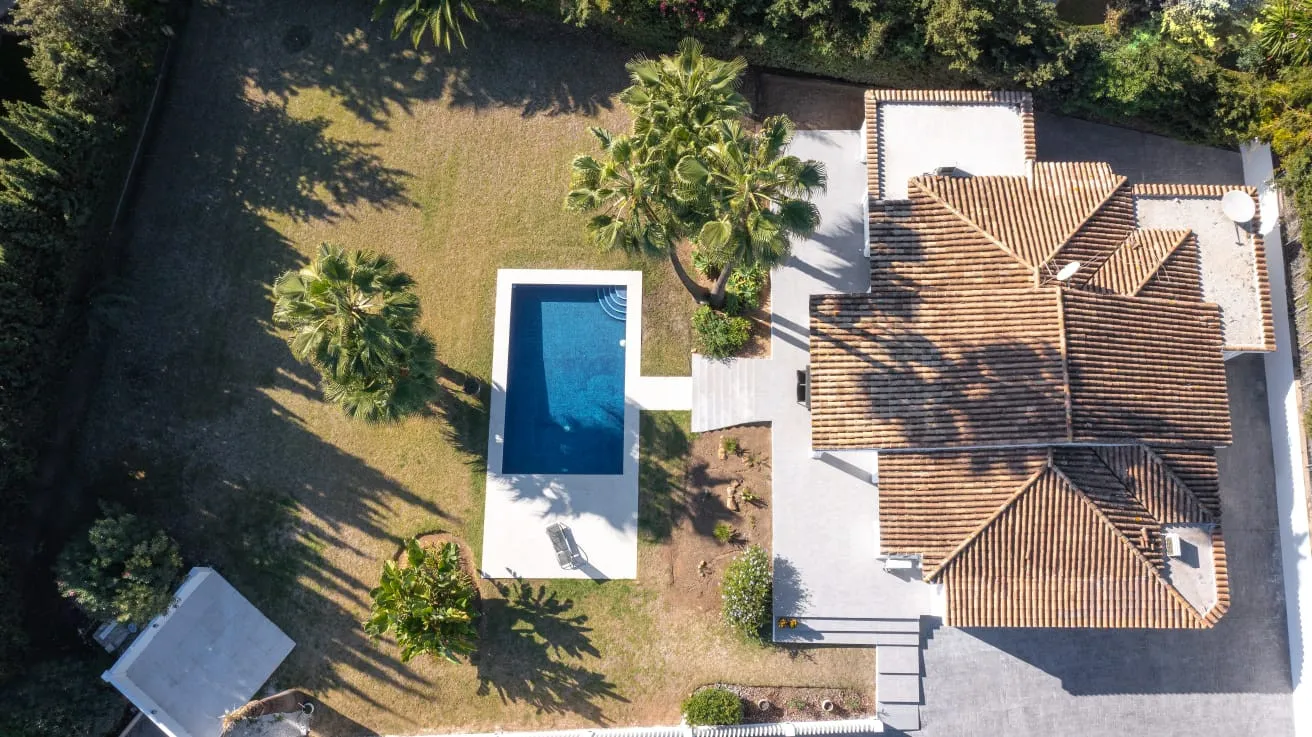 Estepona, villa a la venta