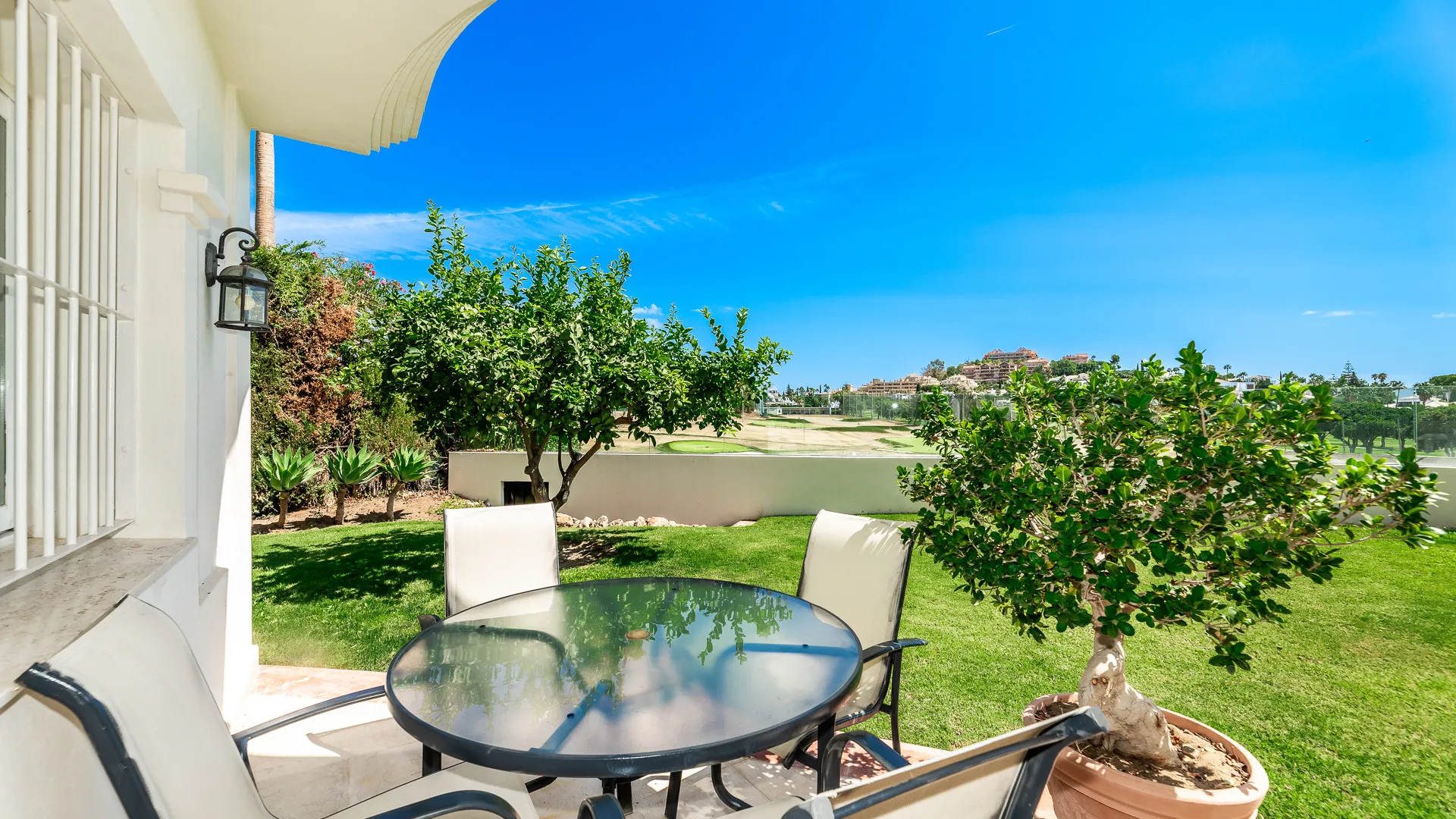 Nueva Andalucia, villa en venta