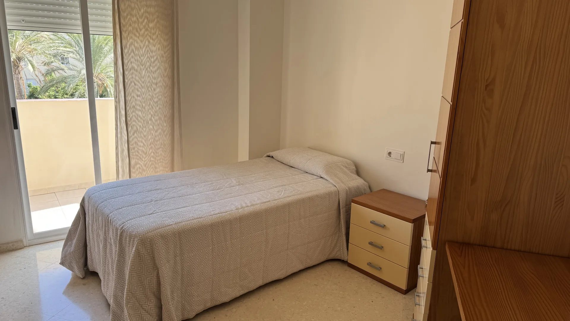 Comprar Ático en Estepona Centro con 4 dormitorios