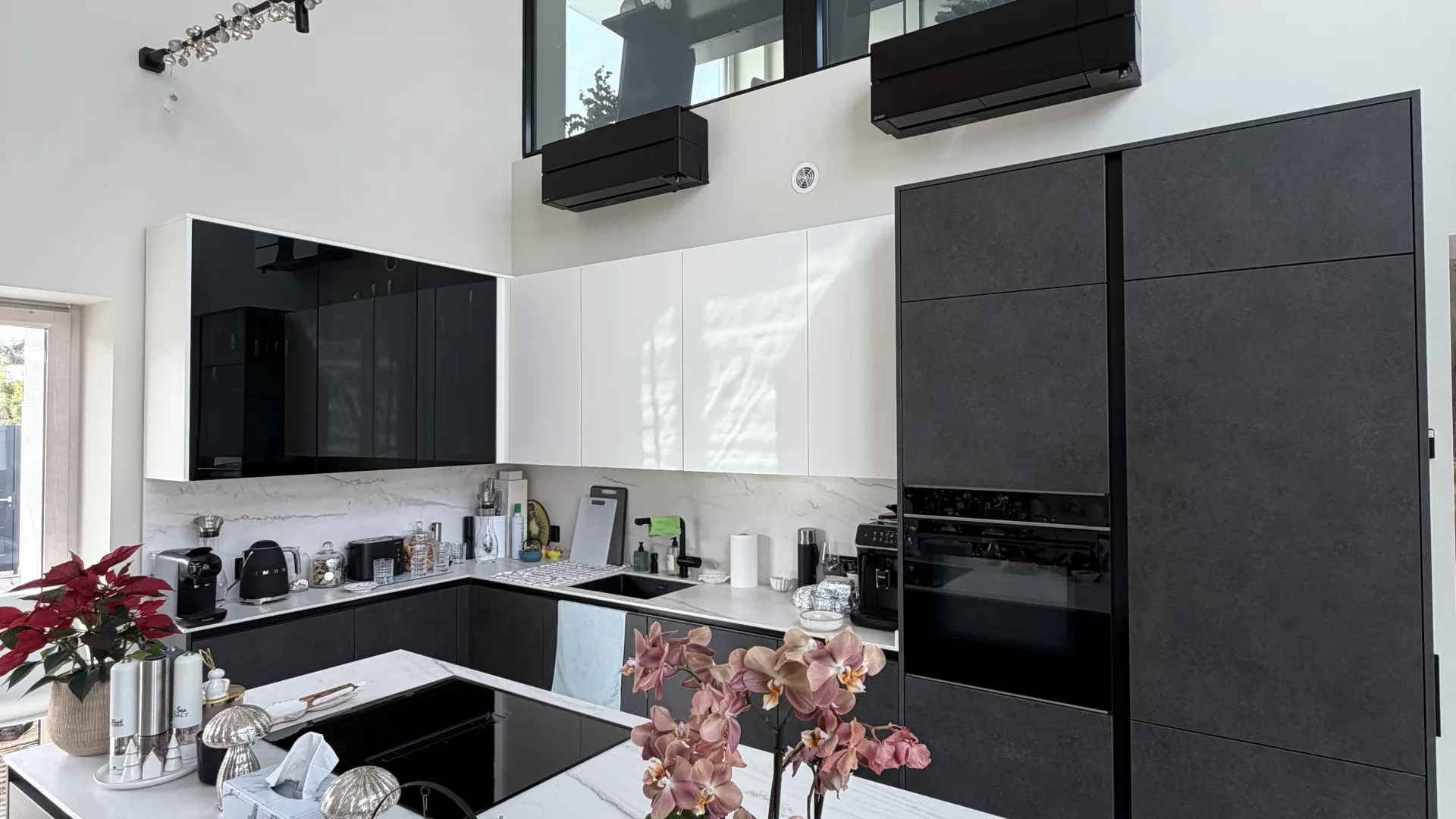 Comprar villa de 5 dormitorios en Benalmadena Costa