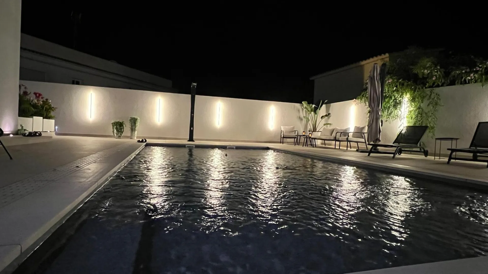 Comprar villa de 5 dormitorios en Benalmadena Costa