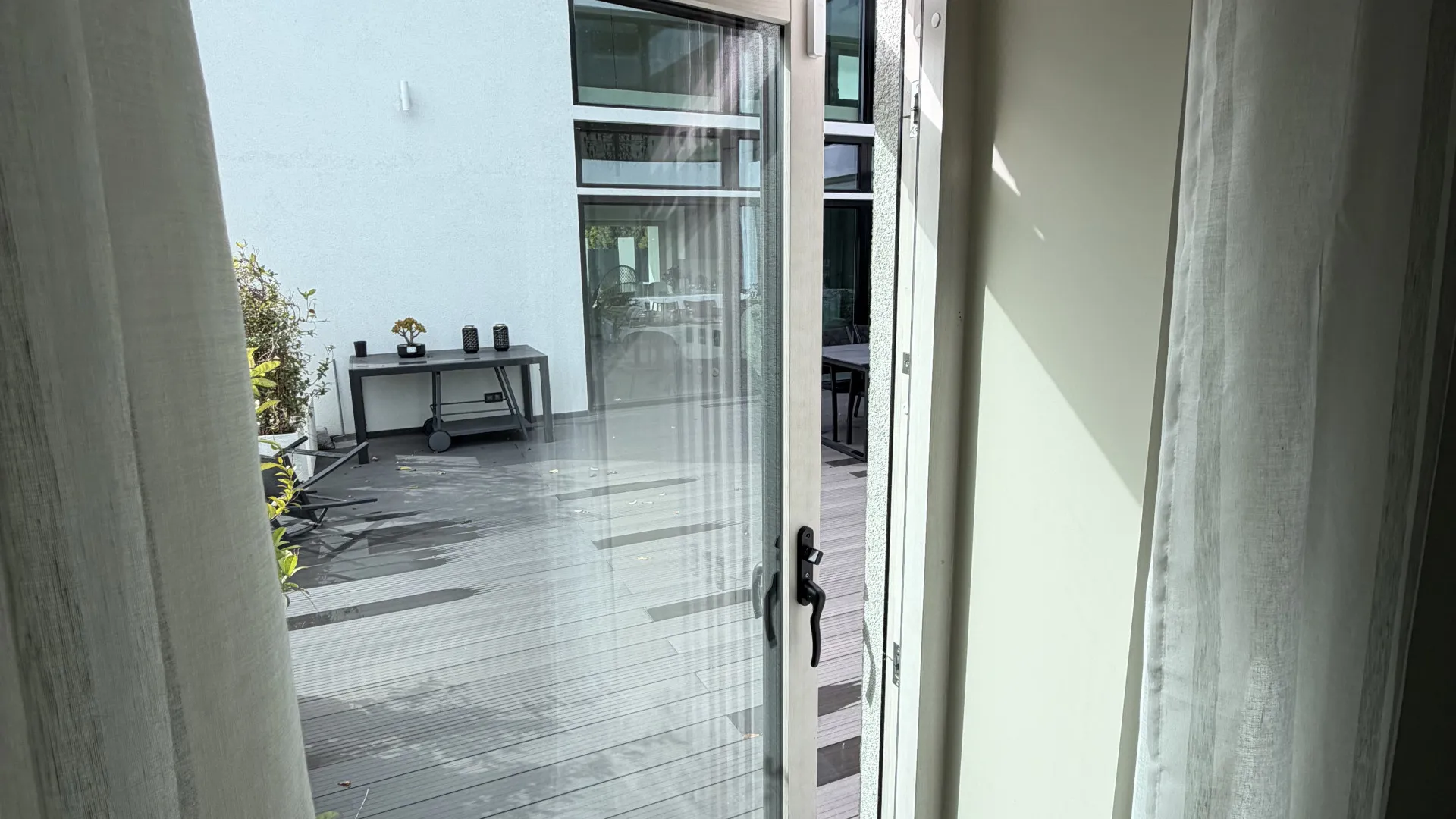 Comprar villa de 5 dormitorios en Benalmadena Costa