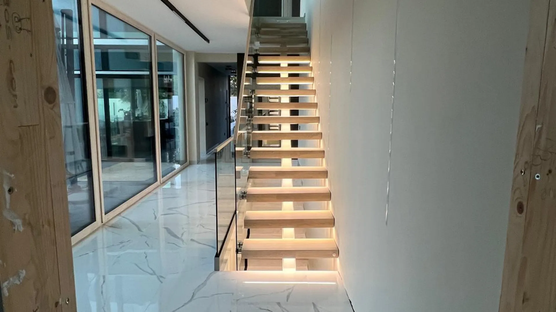 Comprar villa de 5 dormitorios en Benalmadena Costa