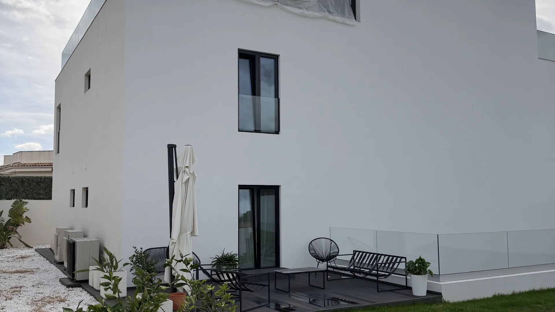 Comprar villa de 5 dormitorios en Benalmadena Costa