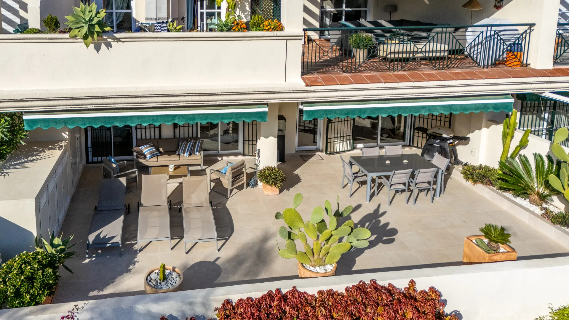Apartamento en venta de 2 dormitorios en Nueva Andalucia