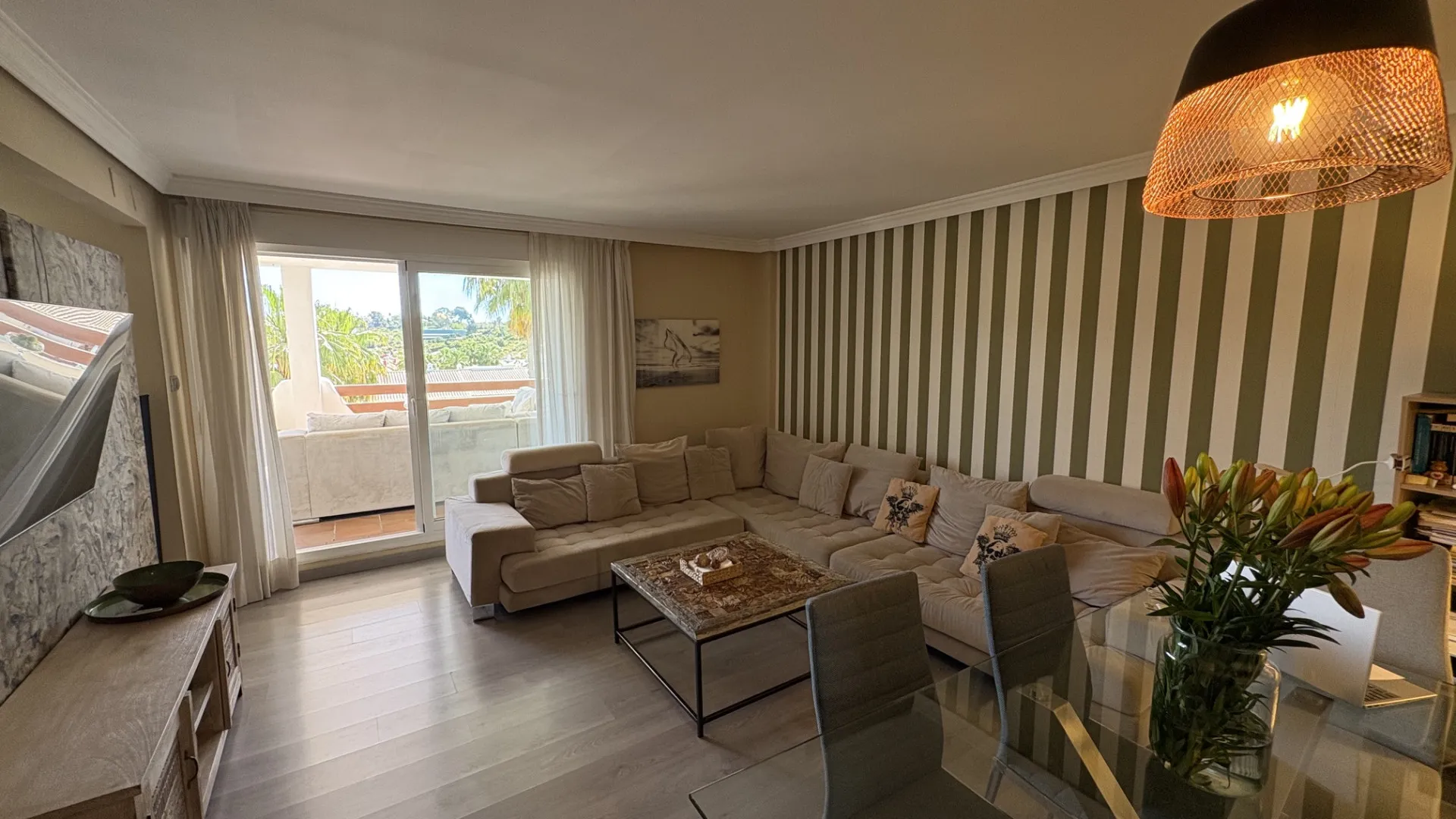 Apartment for sale in Selwo Hills