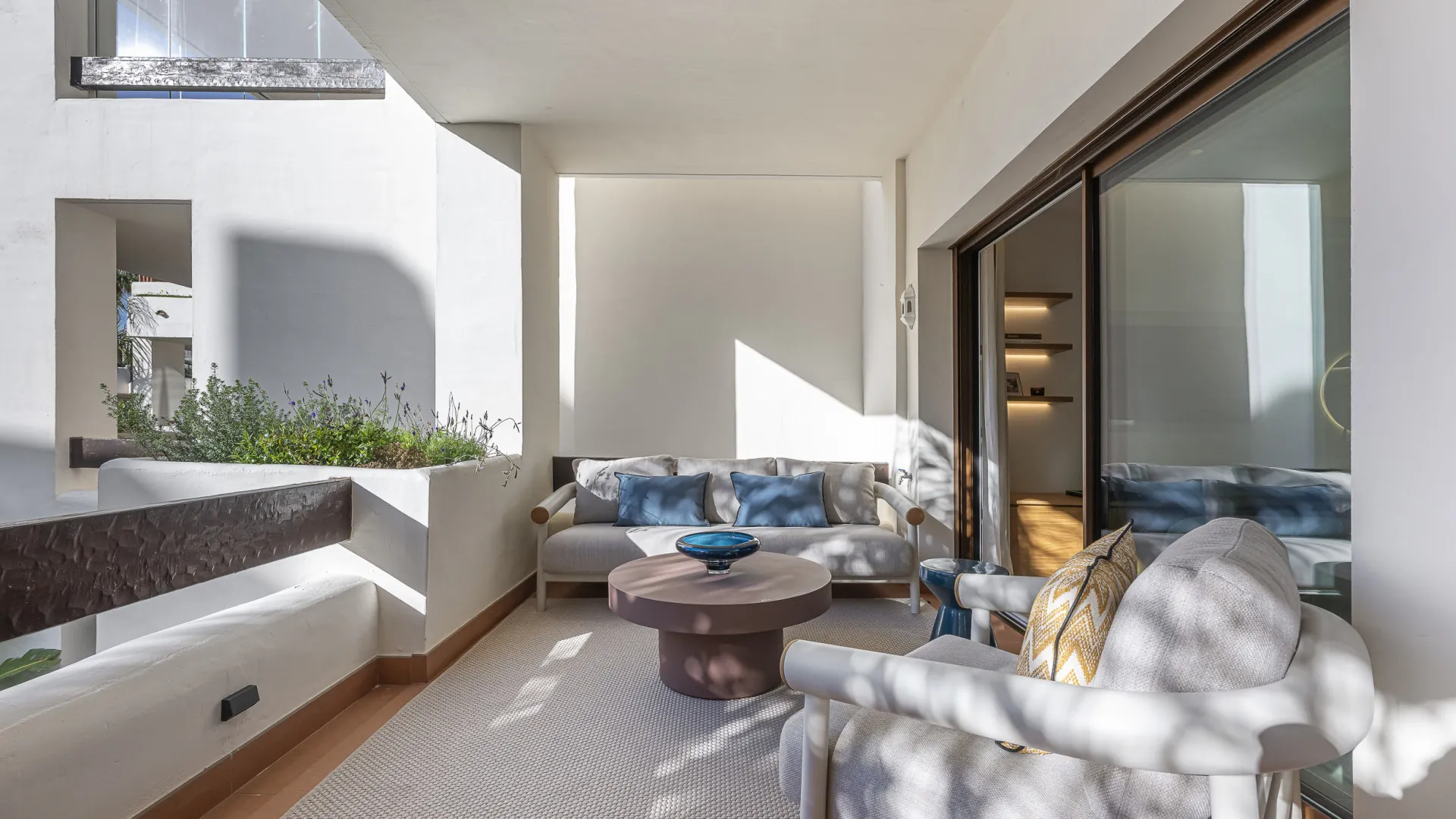 3 bedrooms apartment in Bahía del Velerín for sale