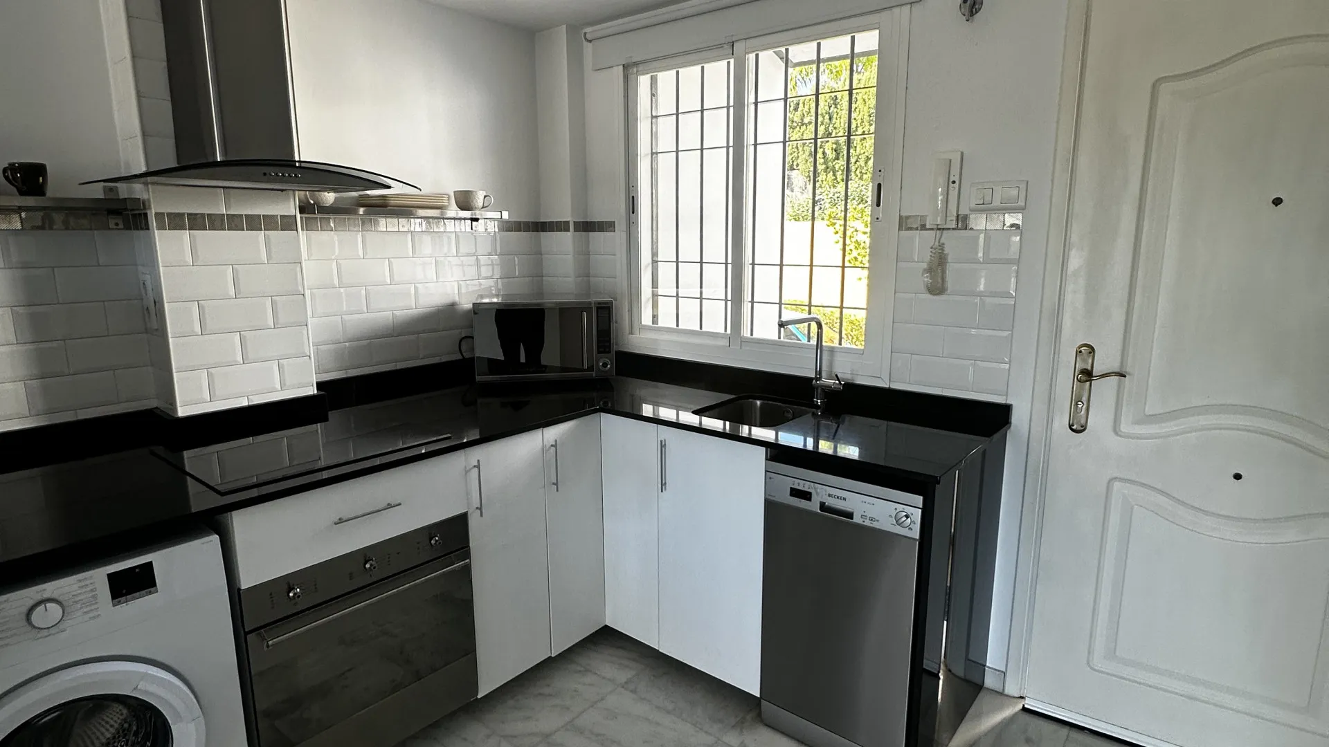 For sale Señorio de Gonzaga 2 bedrooms apartment