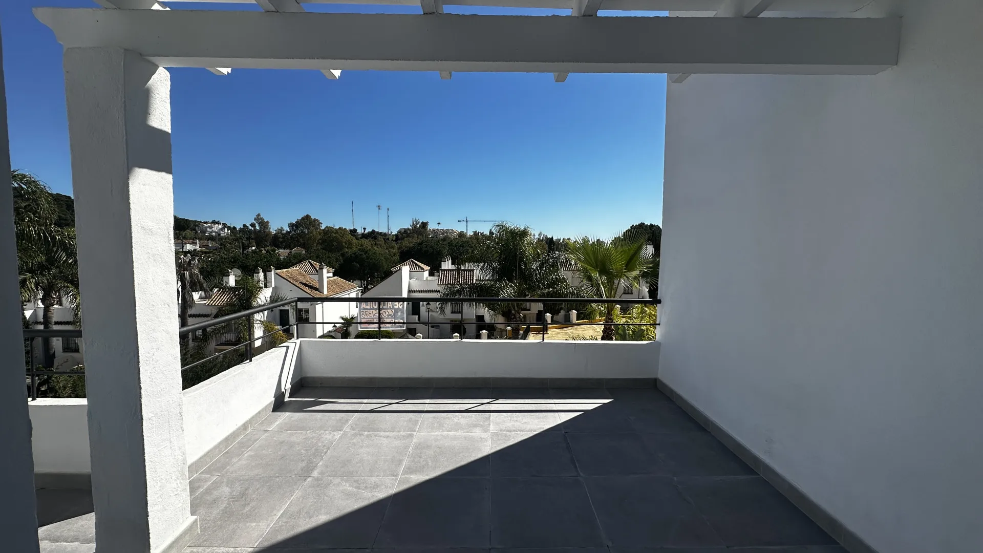 For sale Señorio de Gonzaga 2 bedrooms apartment