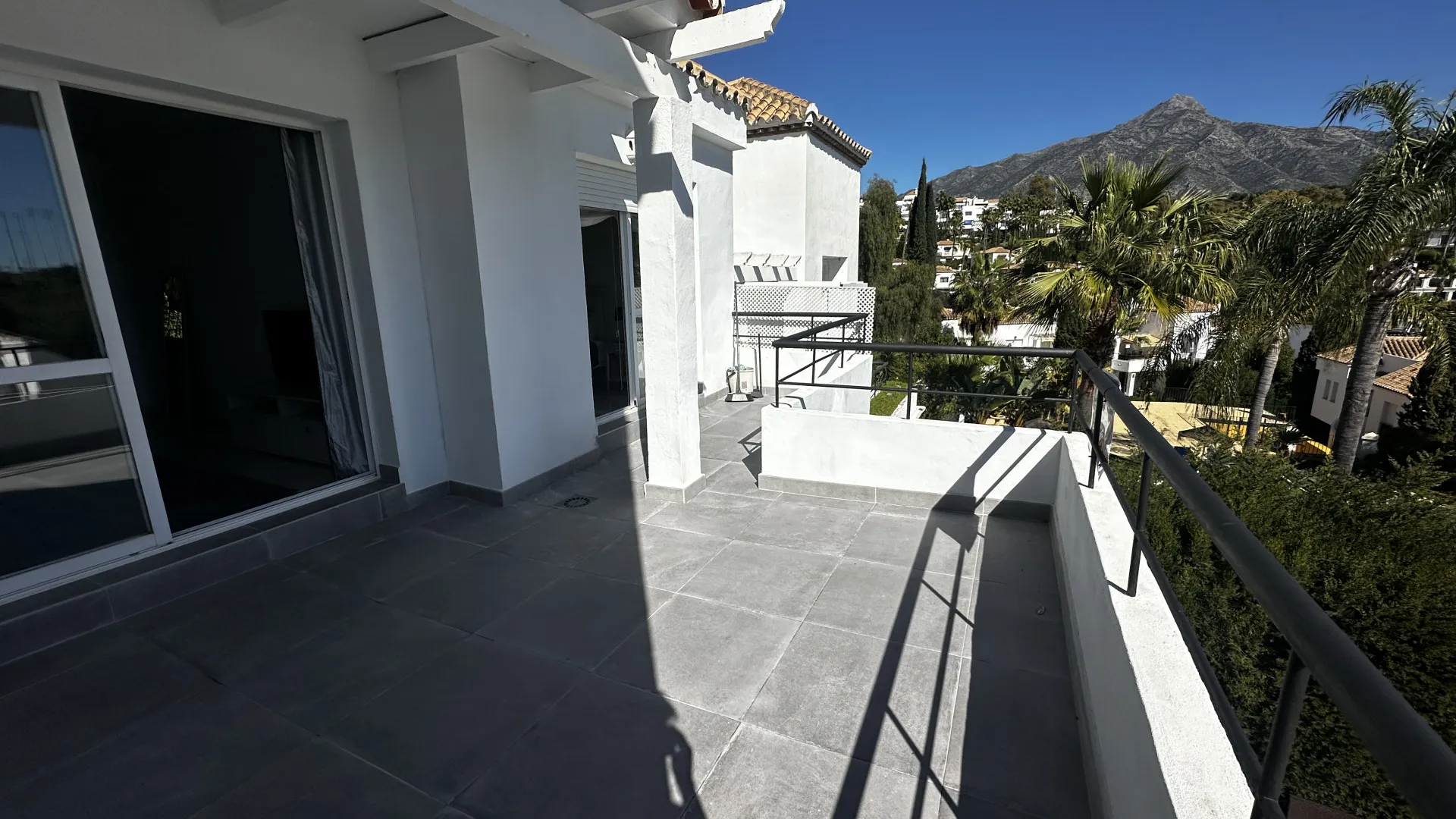 For sale Señorio de Gonzaga 2 bedrooms apartment