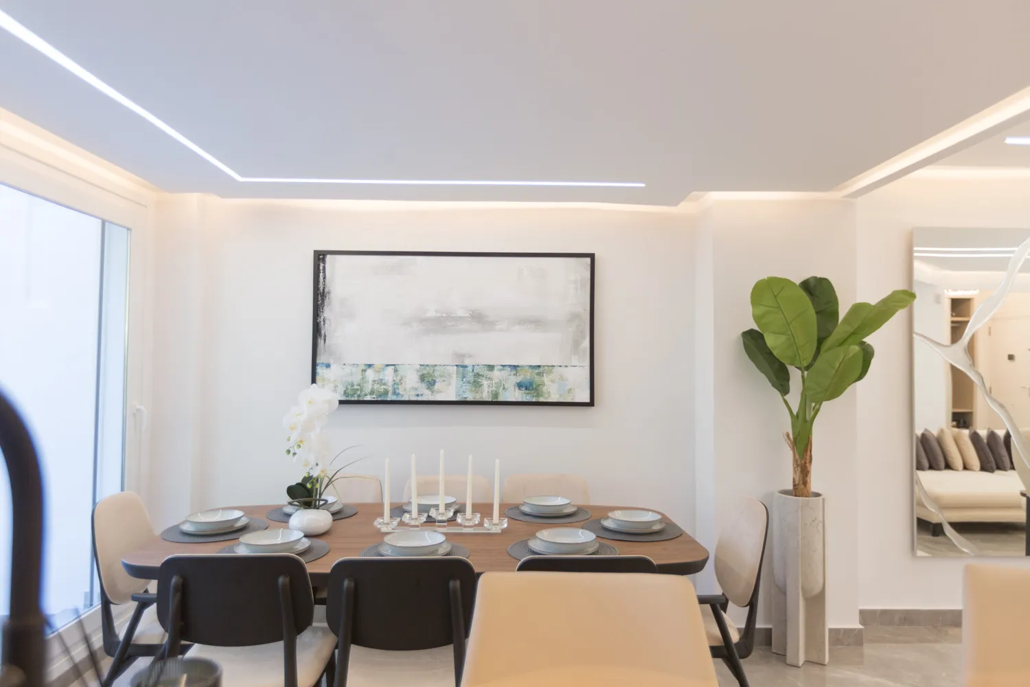 Los Naranjos town house for sale