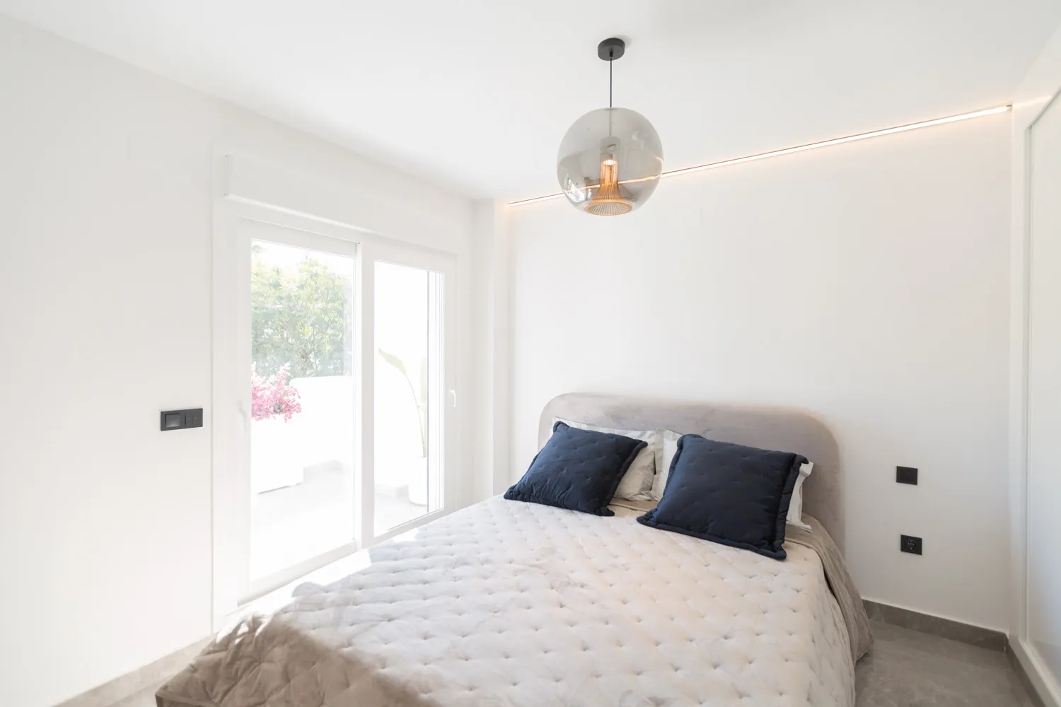 Los Naranjos town house for sale