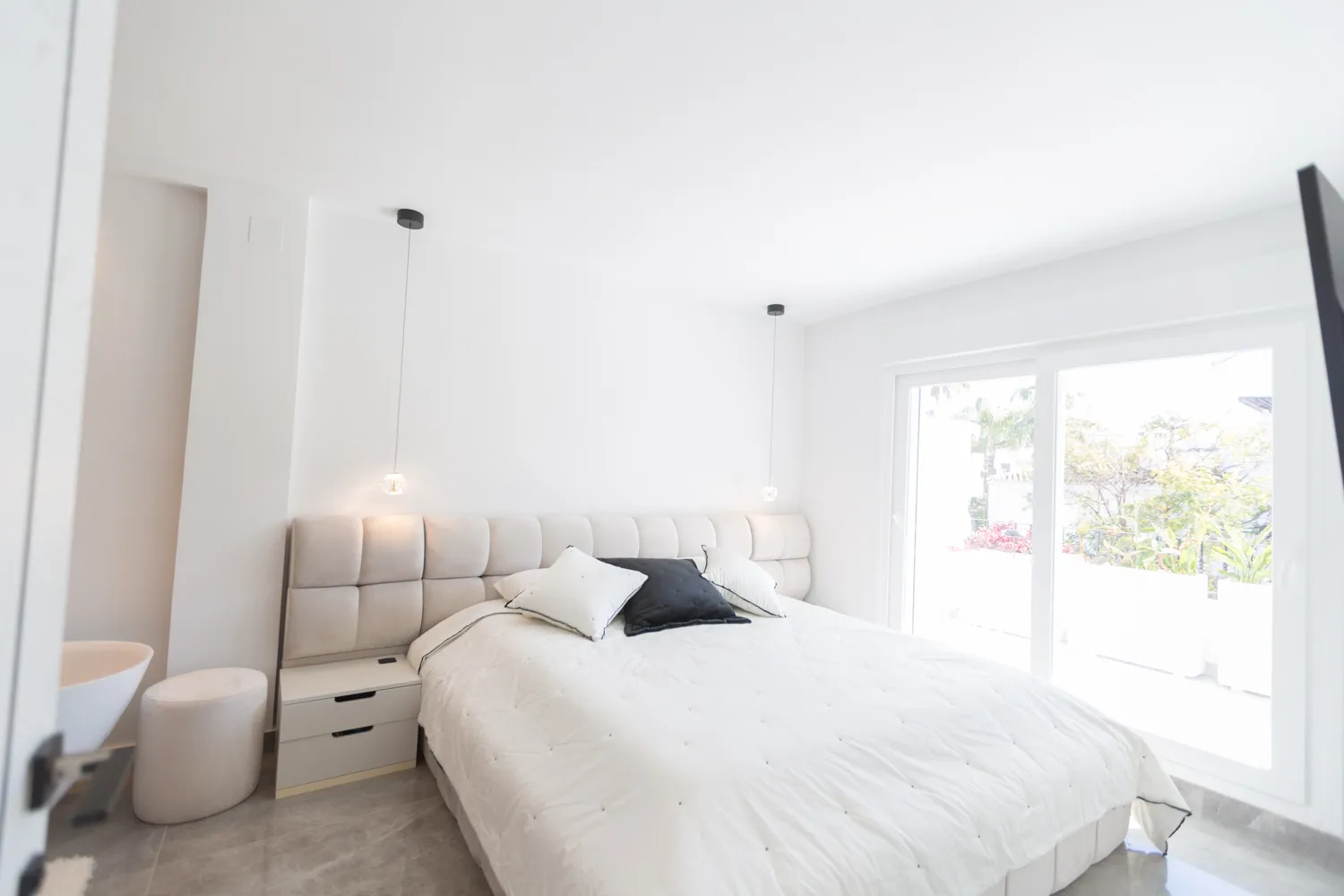 Los Naranjos town house for sale