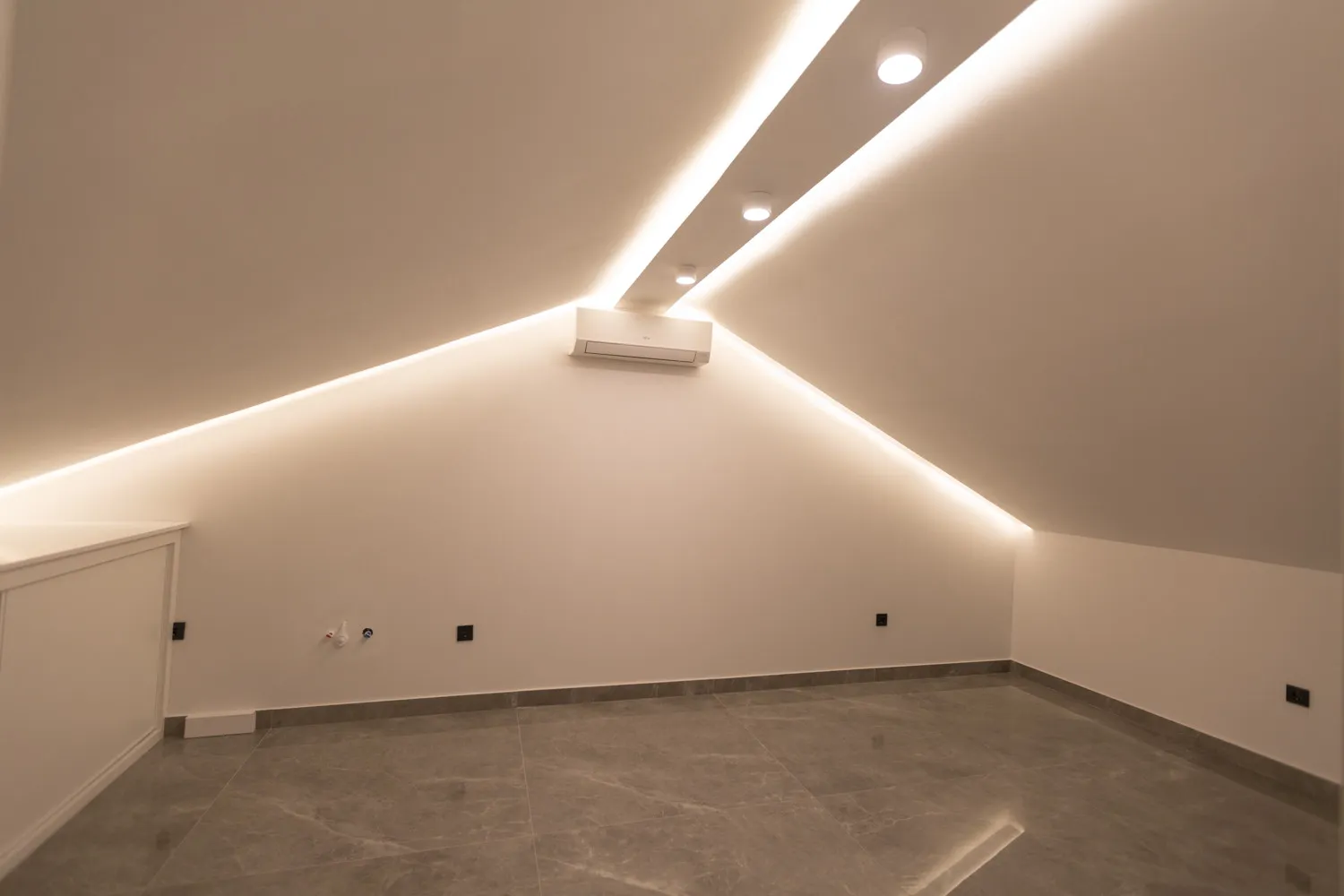 Los Naranjos town house for sale