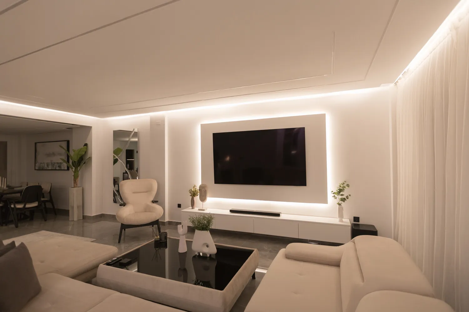 Los Naranjos town house for sale