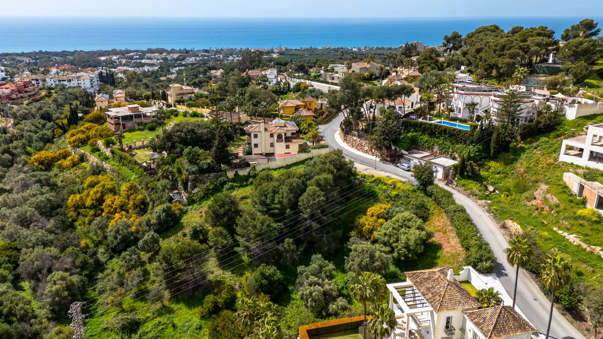 Plot in Hacienda las Chapas for sale