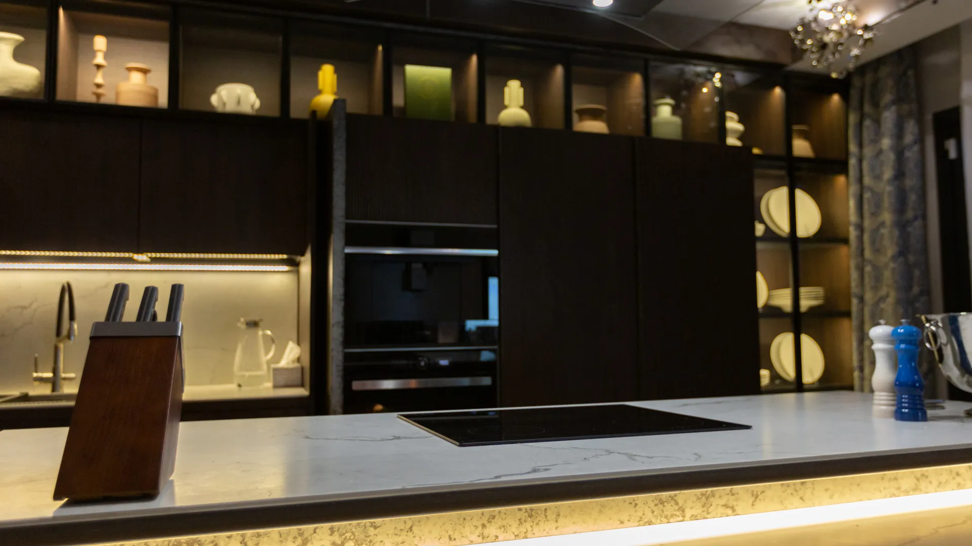 Buy Los Naranjos de Marbella 3 bedrooms ground floor apartment