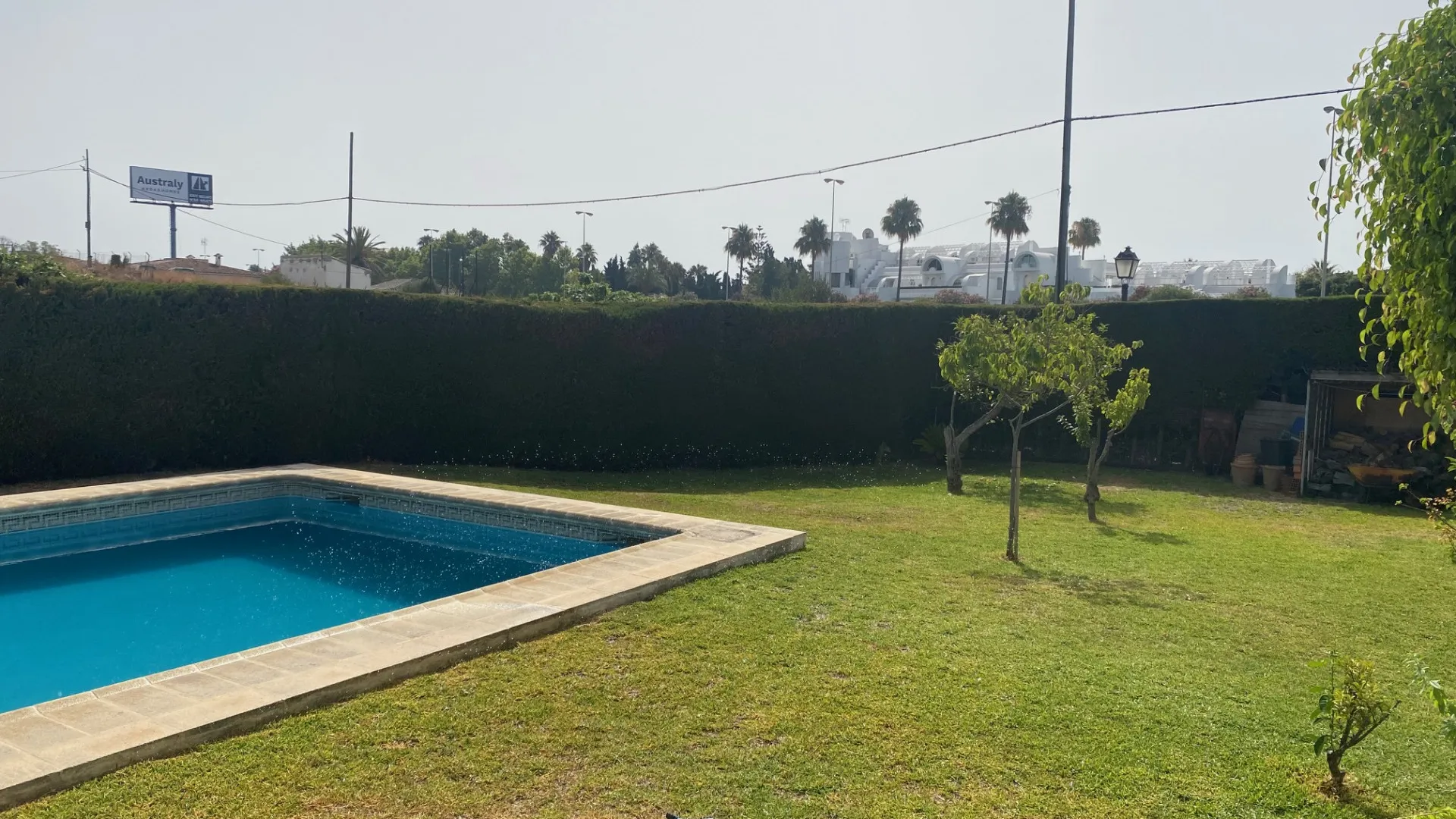 Villa con 5 dormitorios en venta en Estepona