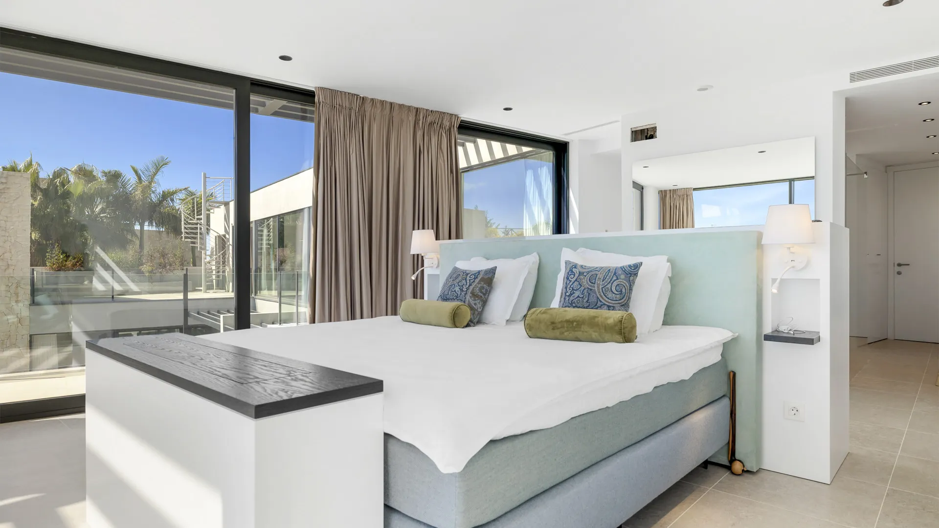 La Alqueria, villa de 5 dormitorios en venta