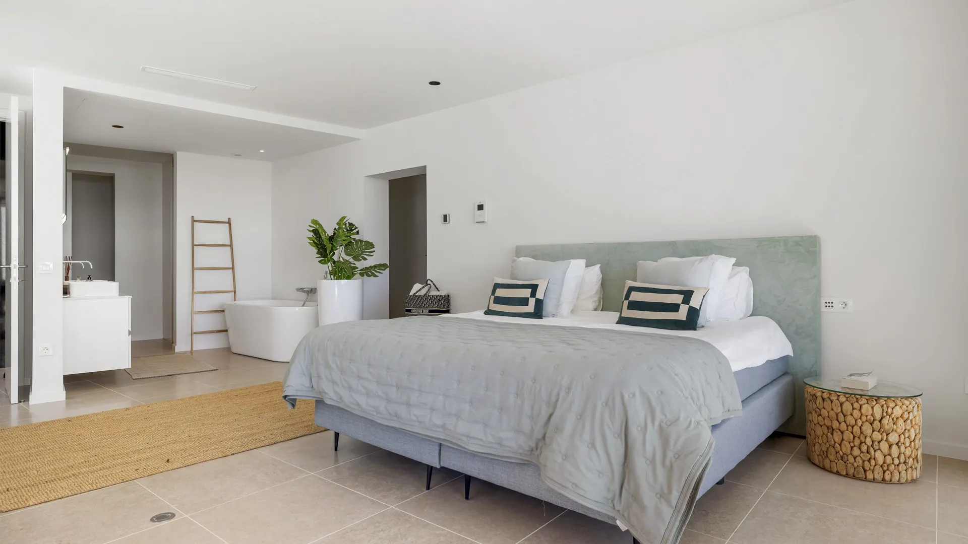 La Alqueria, villa de 5 dormitorios en venta