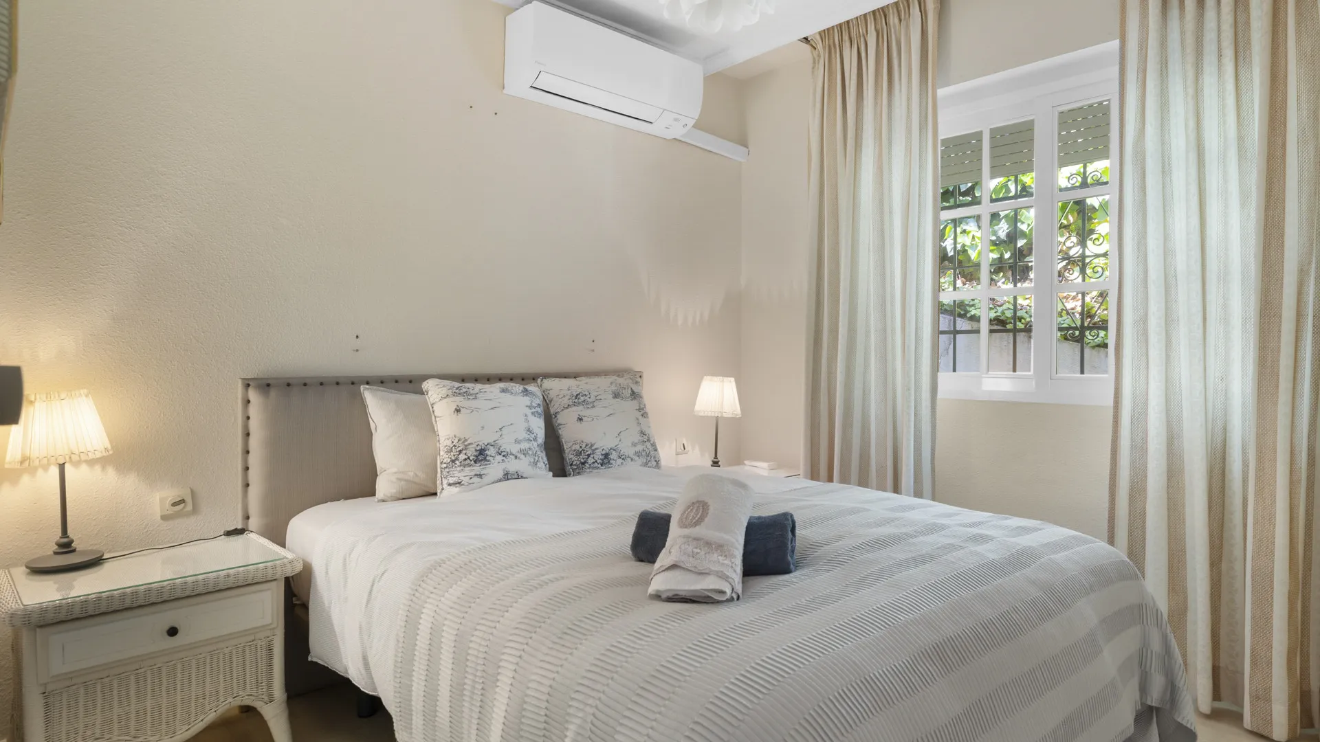 Nueva Andalucia, villa con 5 dormitorios en venta