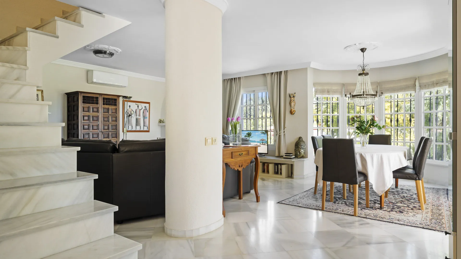 Nueva Andalucia, villa con 5 dormitorios en venta