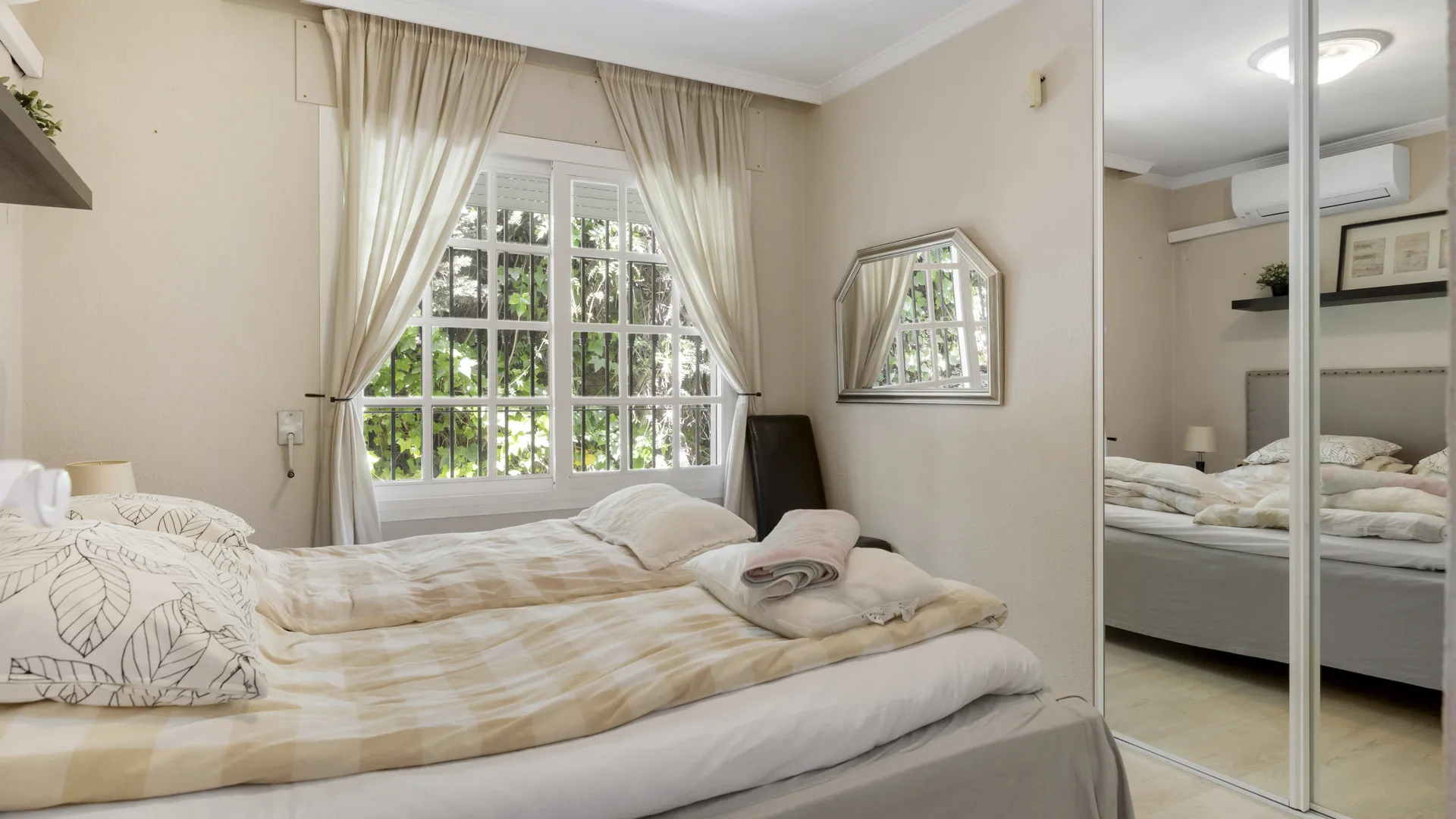 Nueva Andalucia, villa con 5 dormitorios en venta