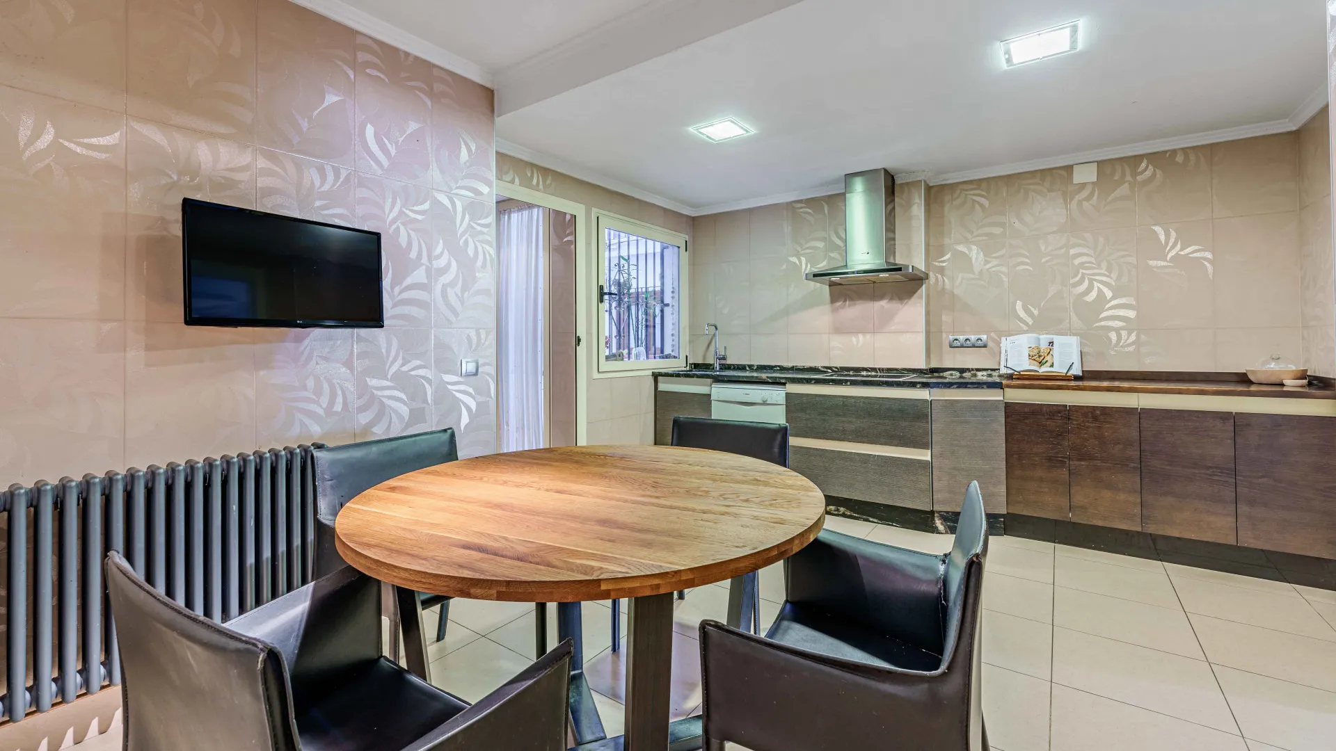 Apartment with 4 bedrooms for sale in Centro Histórico