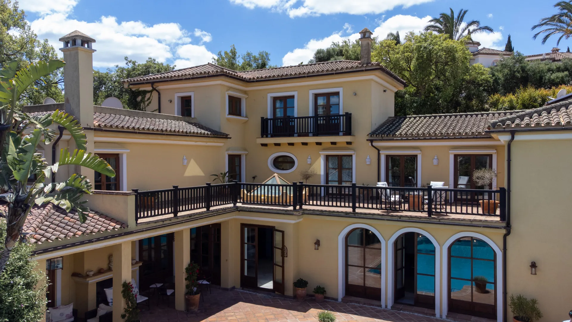 For sale villa in Valderrama Golf