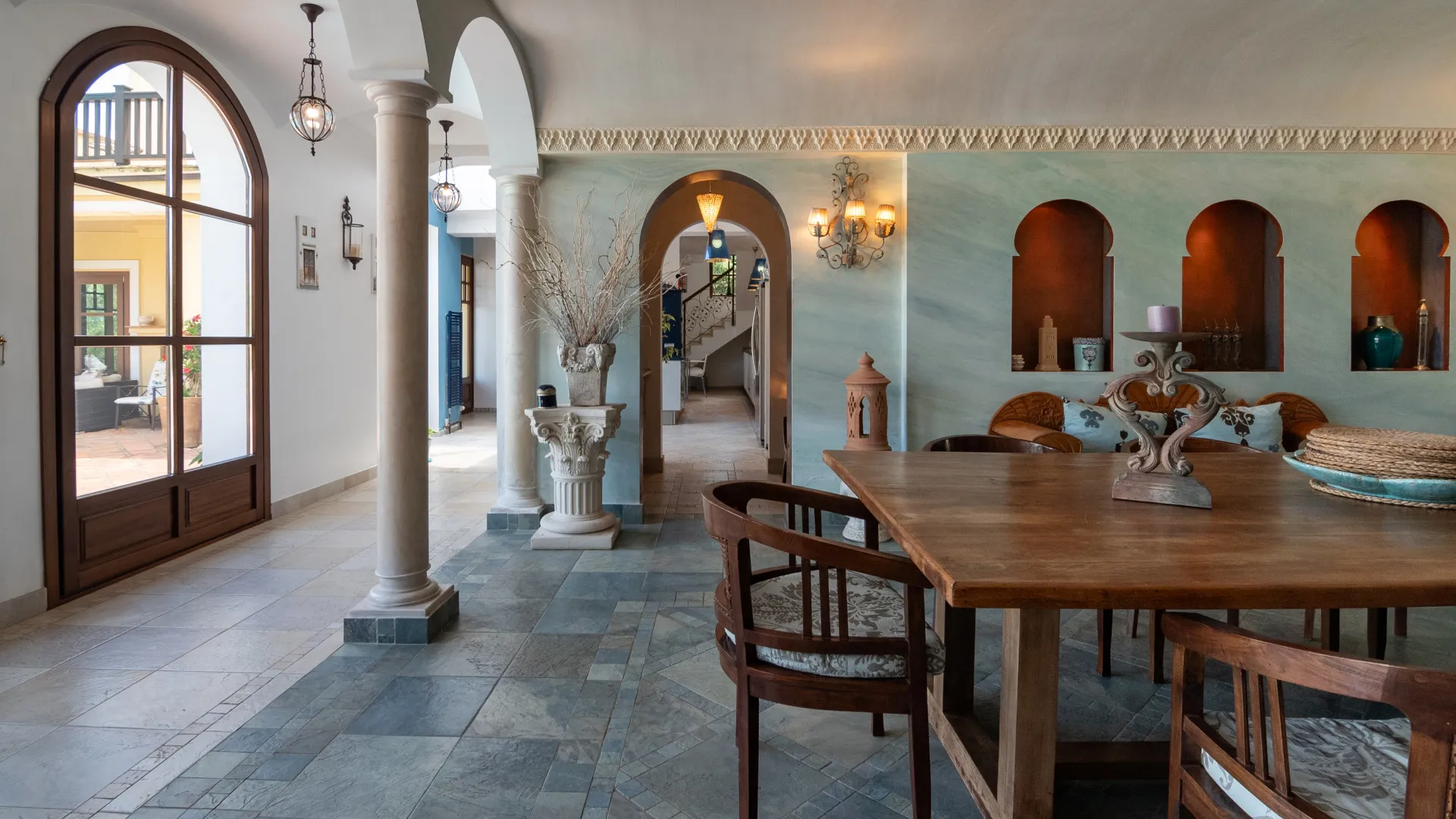 For sale villa in Valderrama Golf