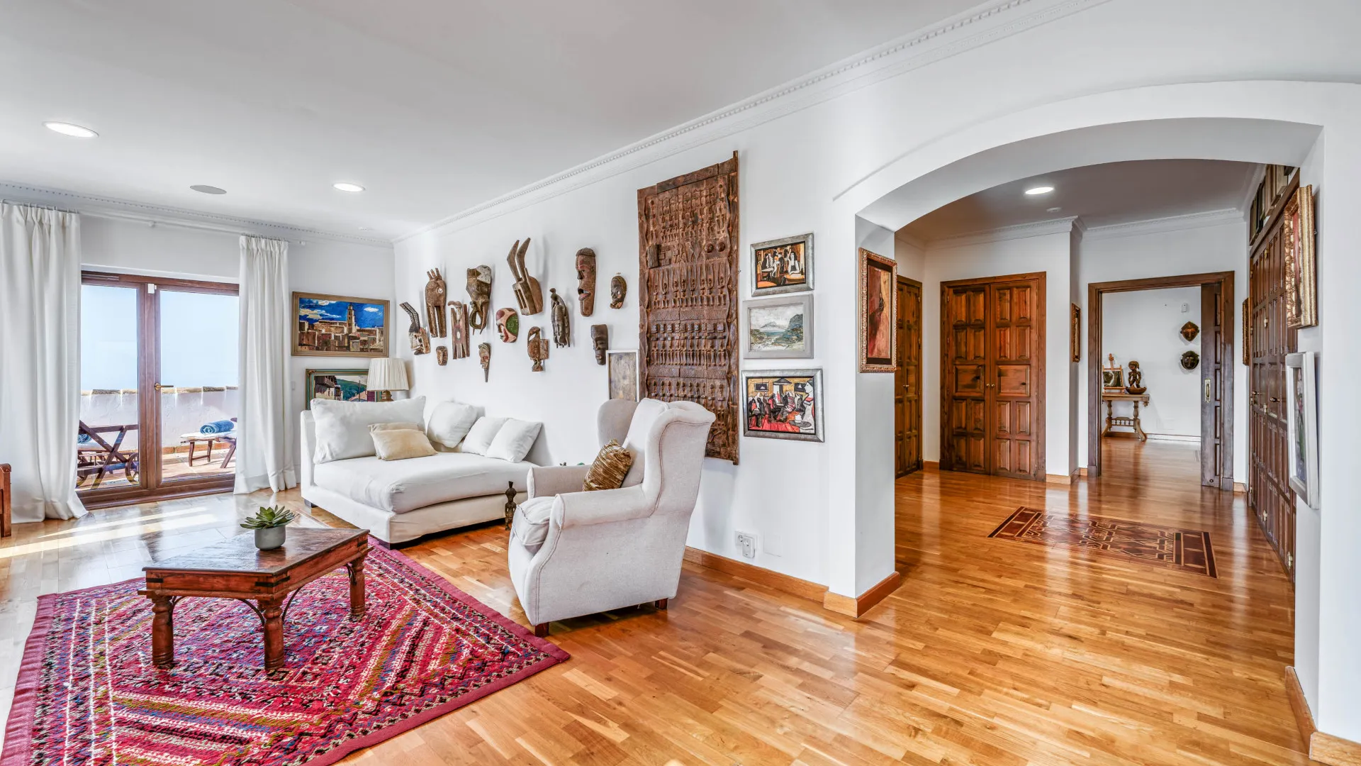 For sale finca in La Mairena with 7 bedrooms