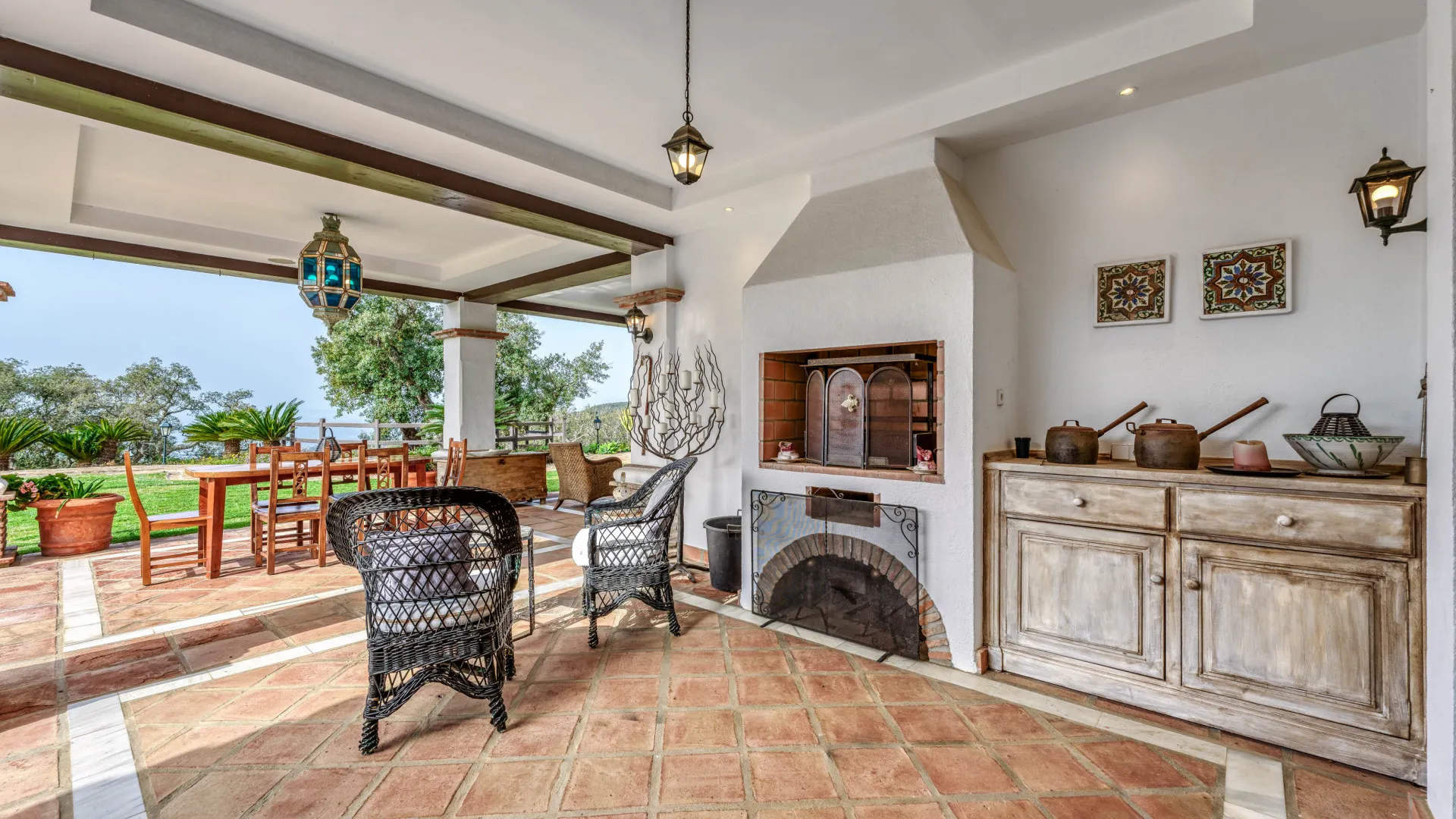 For sale finca in La Mairena with 7 bedrooms