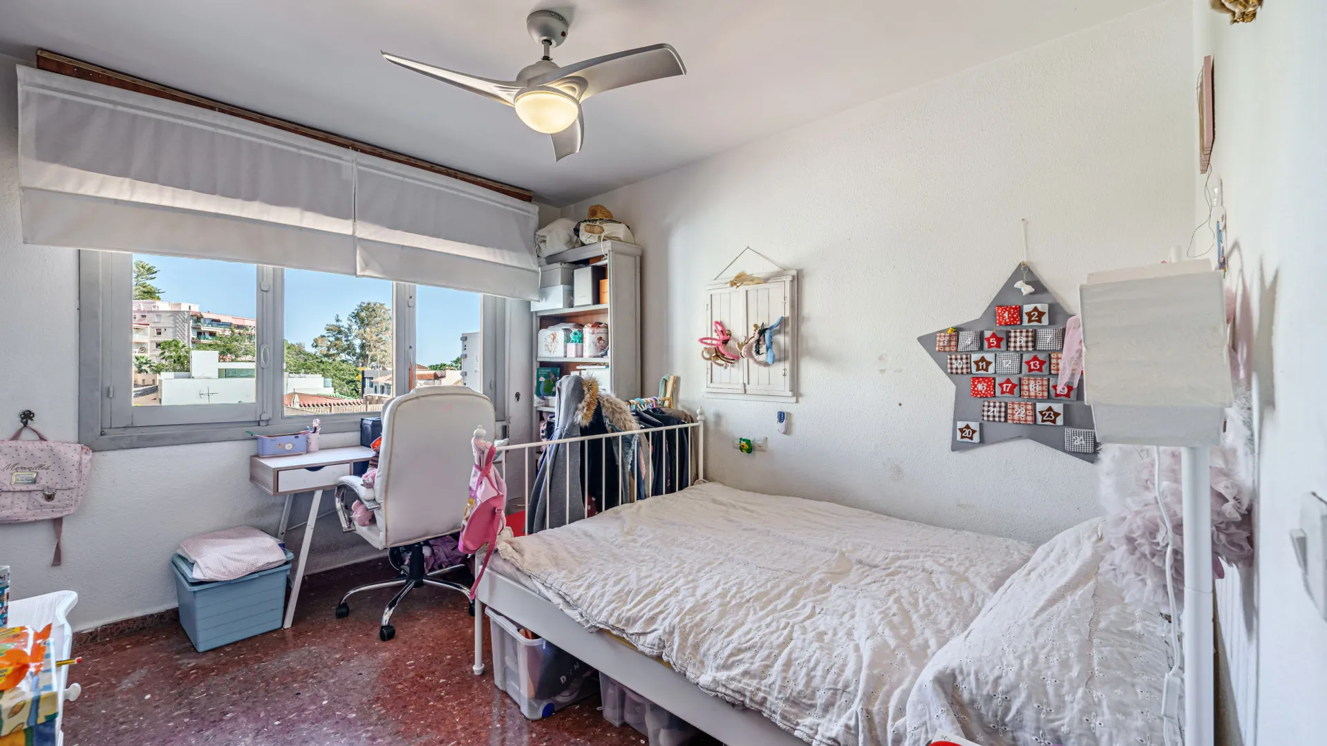 Ático en venta en El Limonar de 5 dormitorios