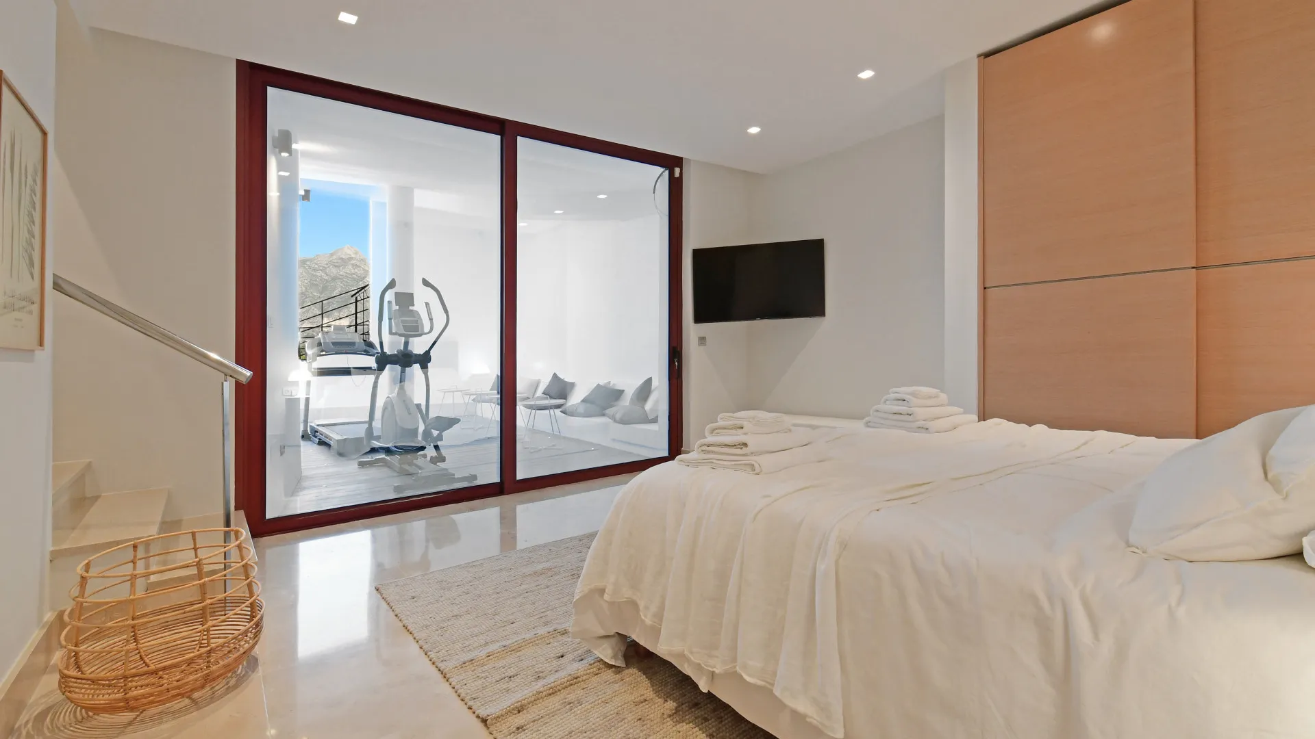 Los Naranjos de Marbella villa for sale