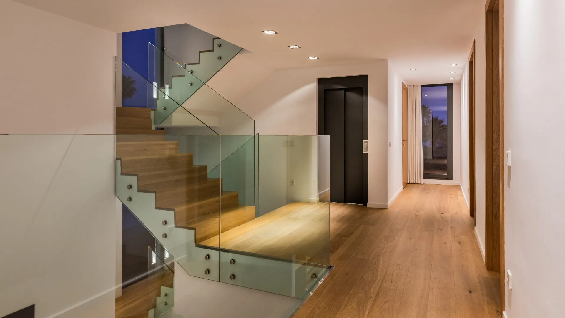 Se vende villa de 6 dormitorios en Costabella