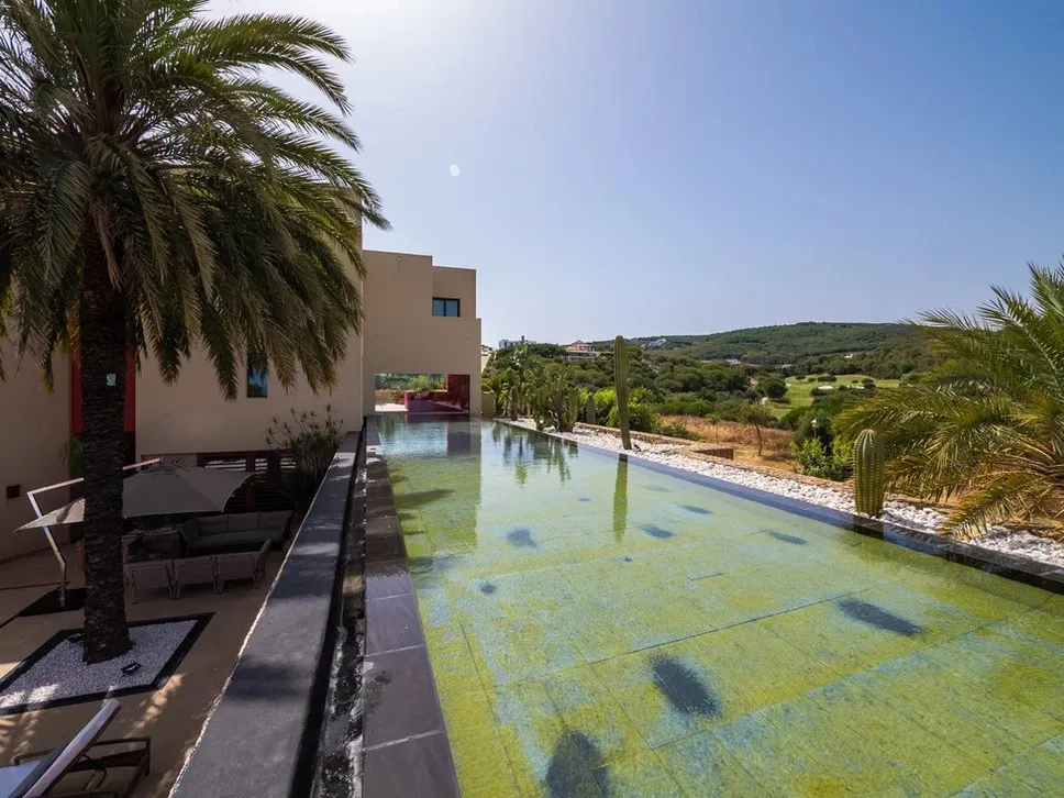 For sale villa in La Reserva with 6 bedrooms